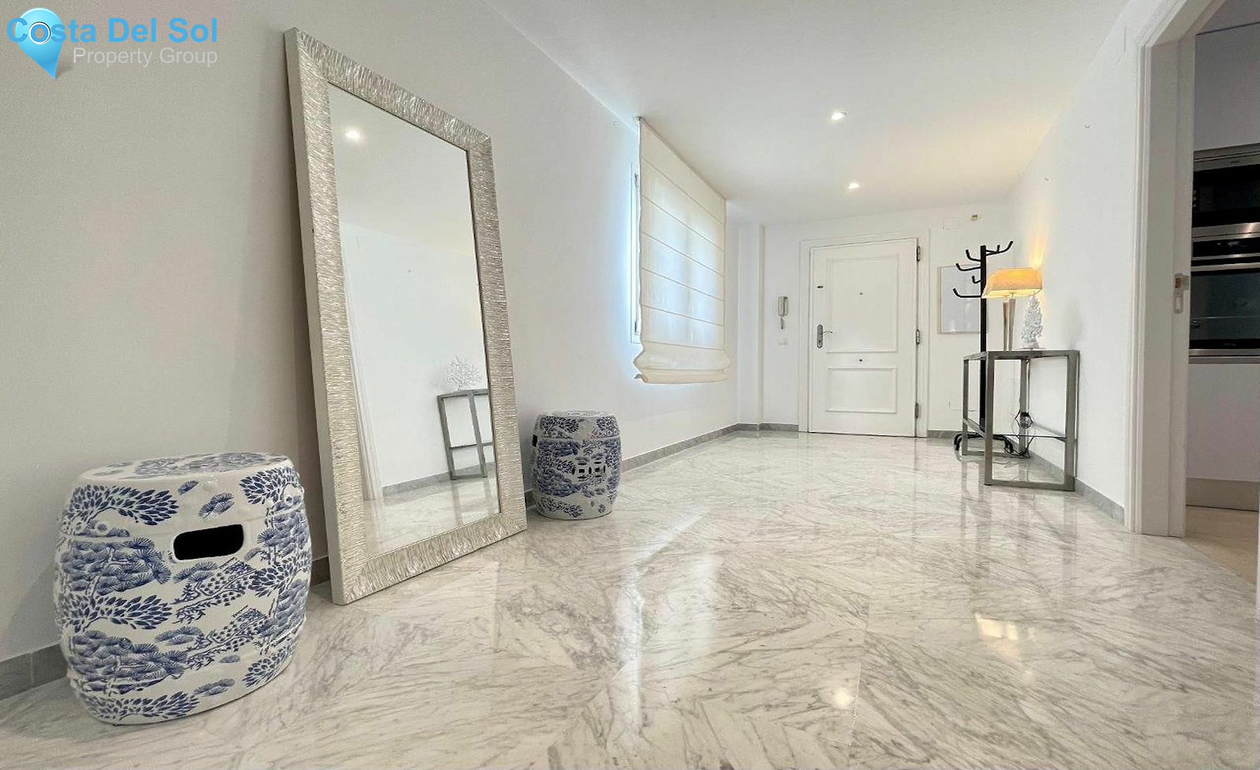 Top Floor Apartment in Puerto Banús-1394233