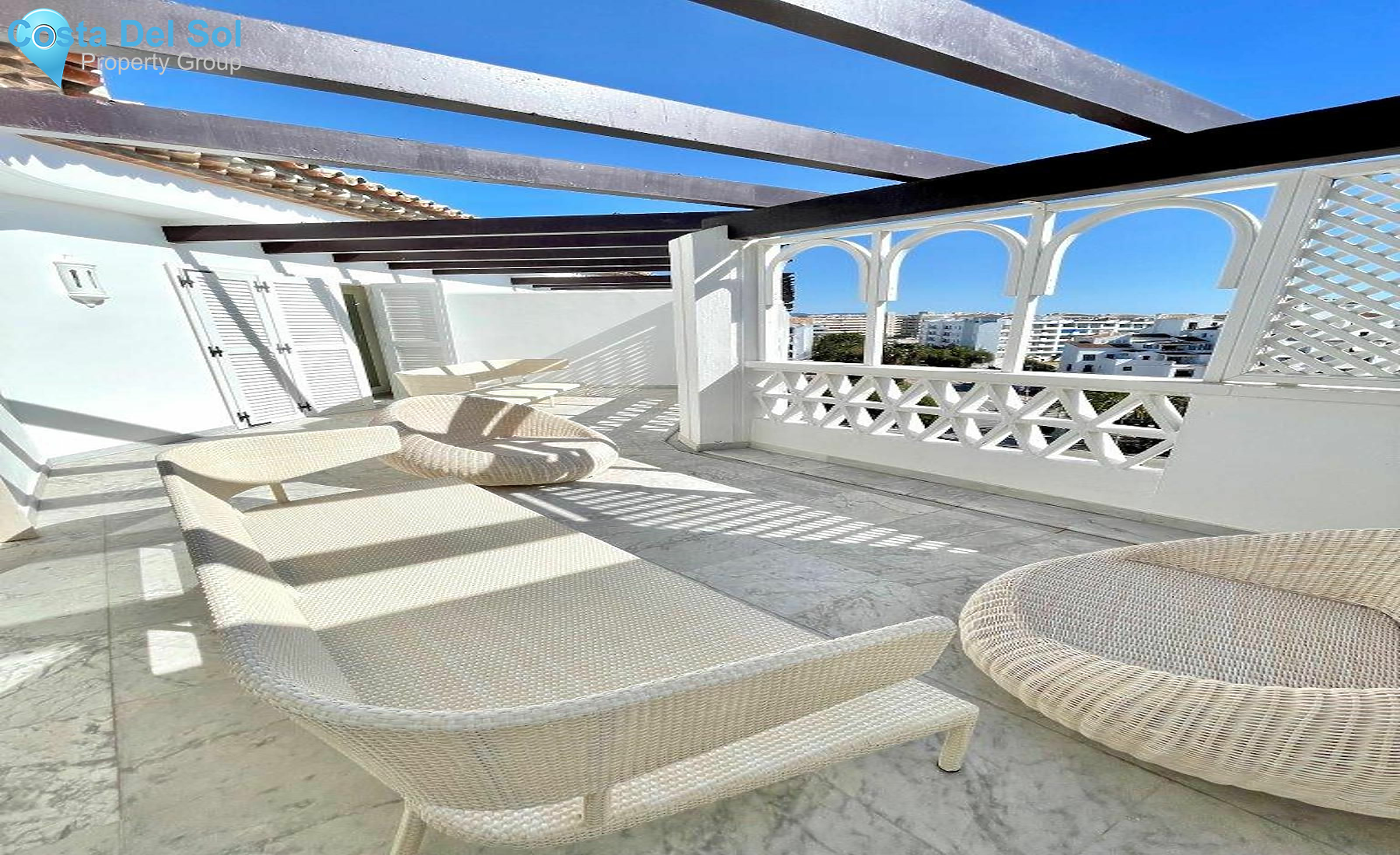 Top Floor Apartment in Puerto Banús-1394238