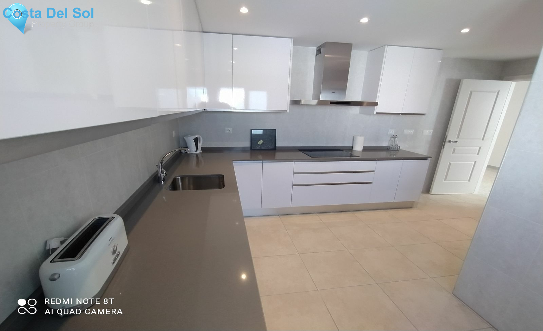 Top Floor Apartment in Puerto Banús-1394222
