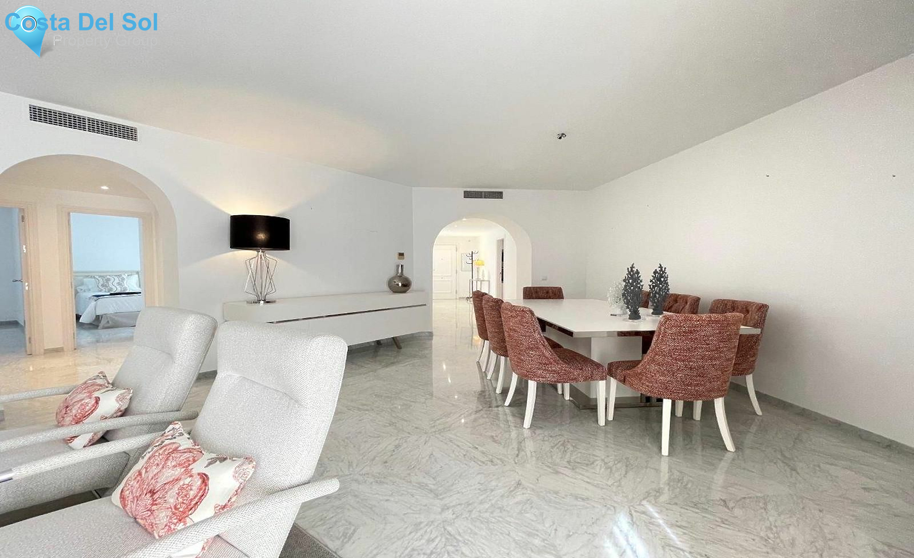 Top Floor Apartment in Puerto Banús-1394226