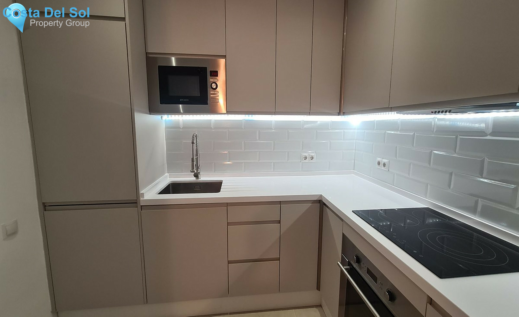 Top Floor Apartment in Riviera del Sol-1507803