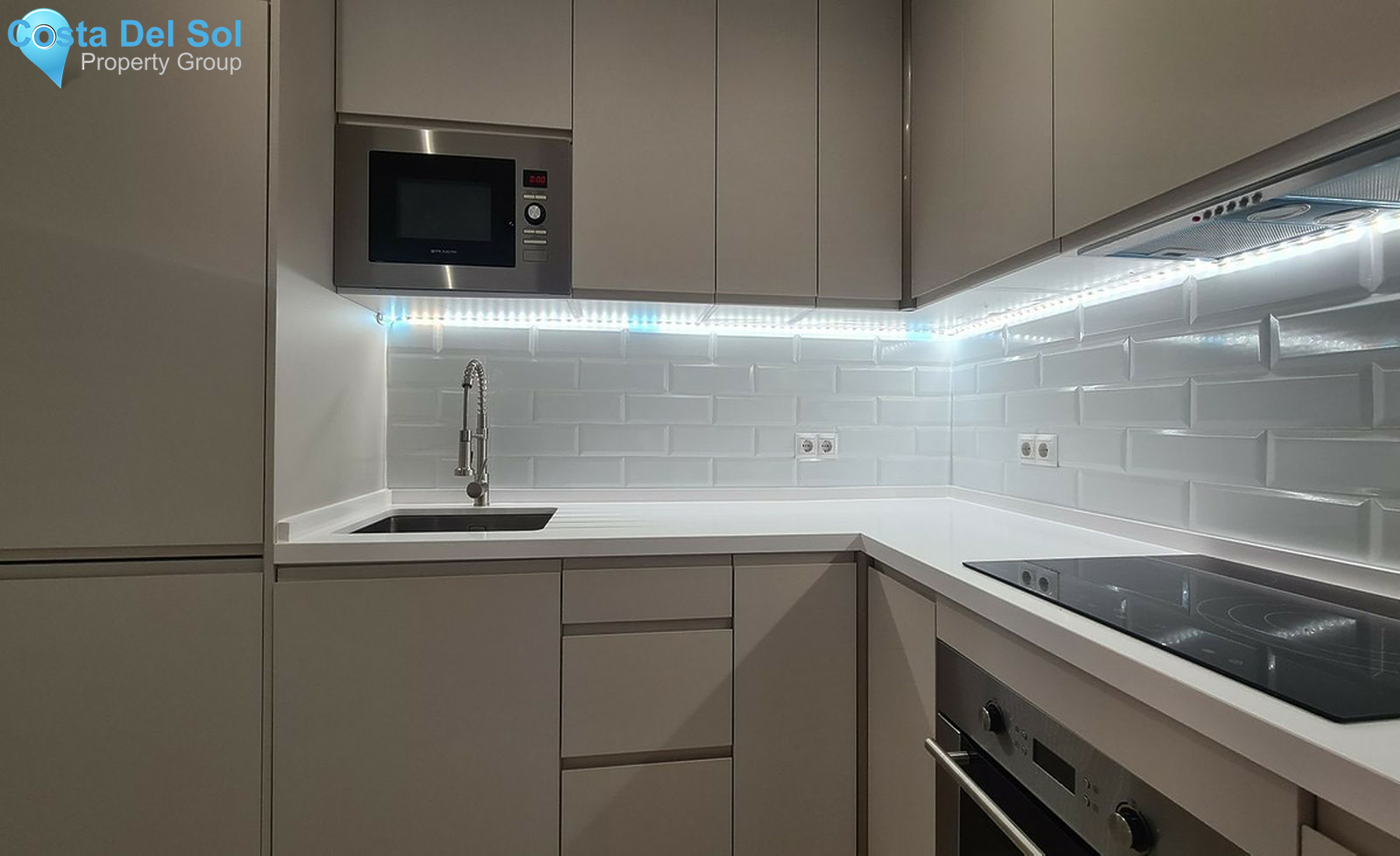 Top Floor Apartment in Riviera del Sol-1507798