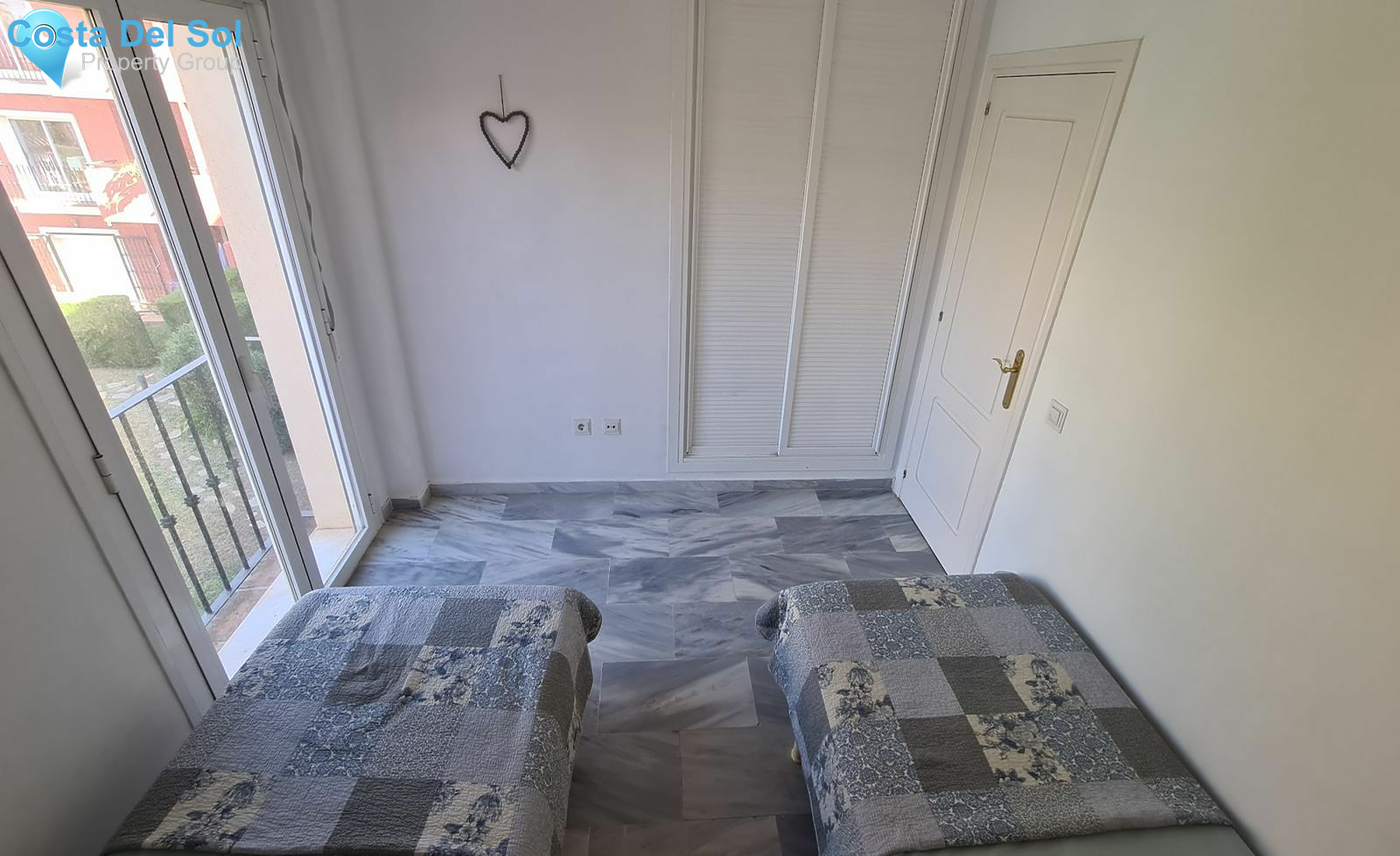 Top Floor Apartment in Riviera del Sol-1464885