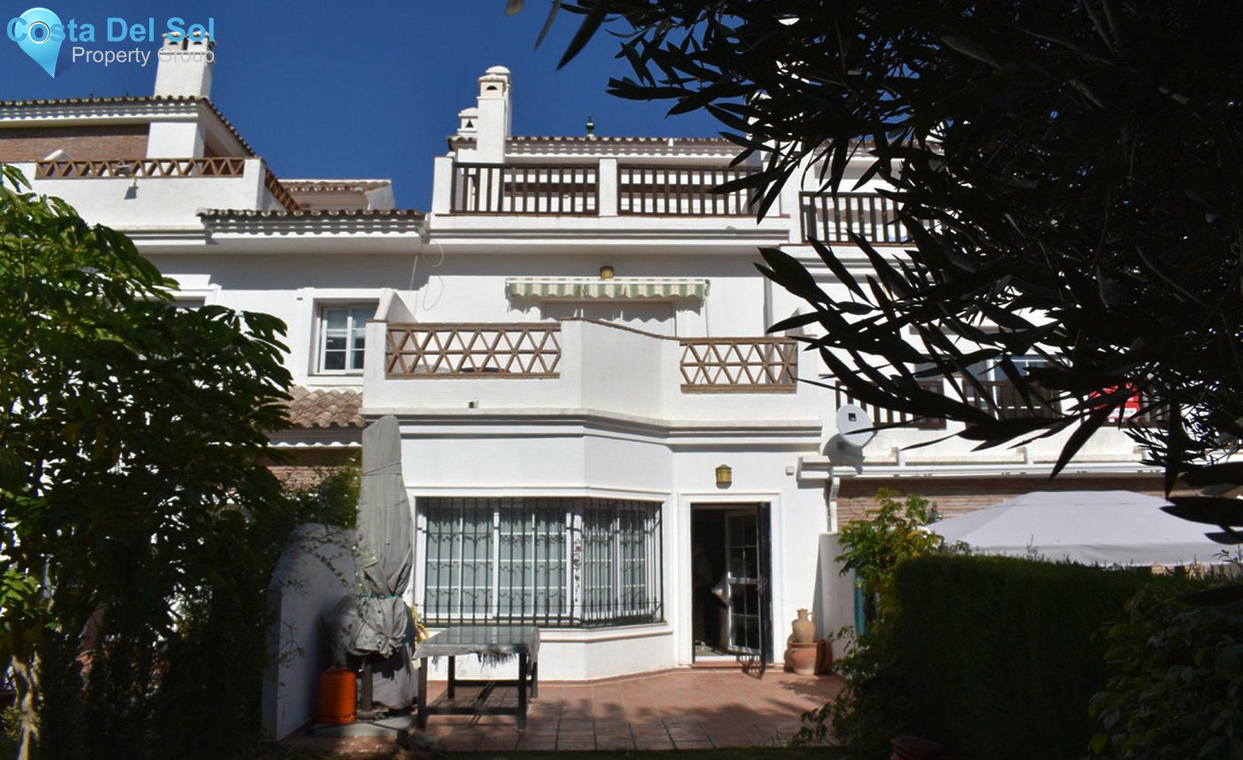 Townhouse in Alhaurín de la Torre-719957