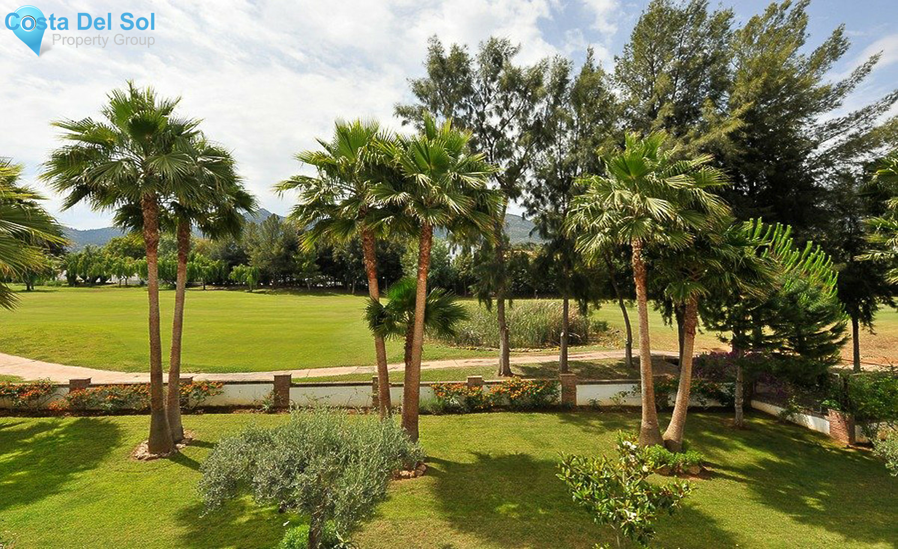Townhouse in Alhaurín de la Torre-719943