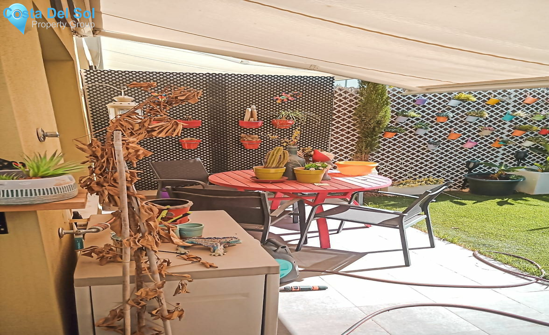 Townhouse in Alhaurín de la Torre-1530736