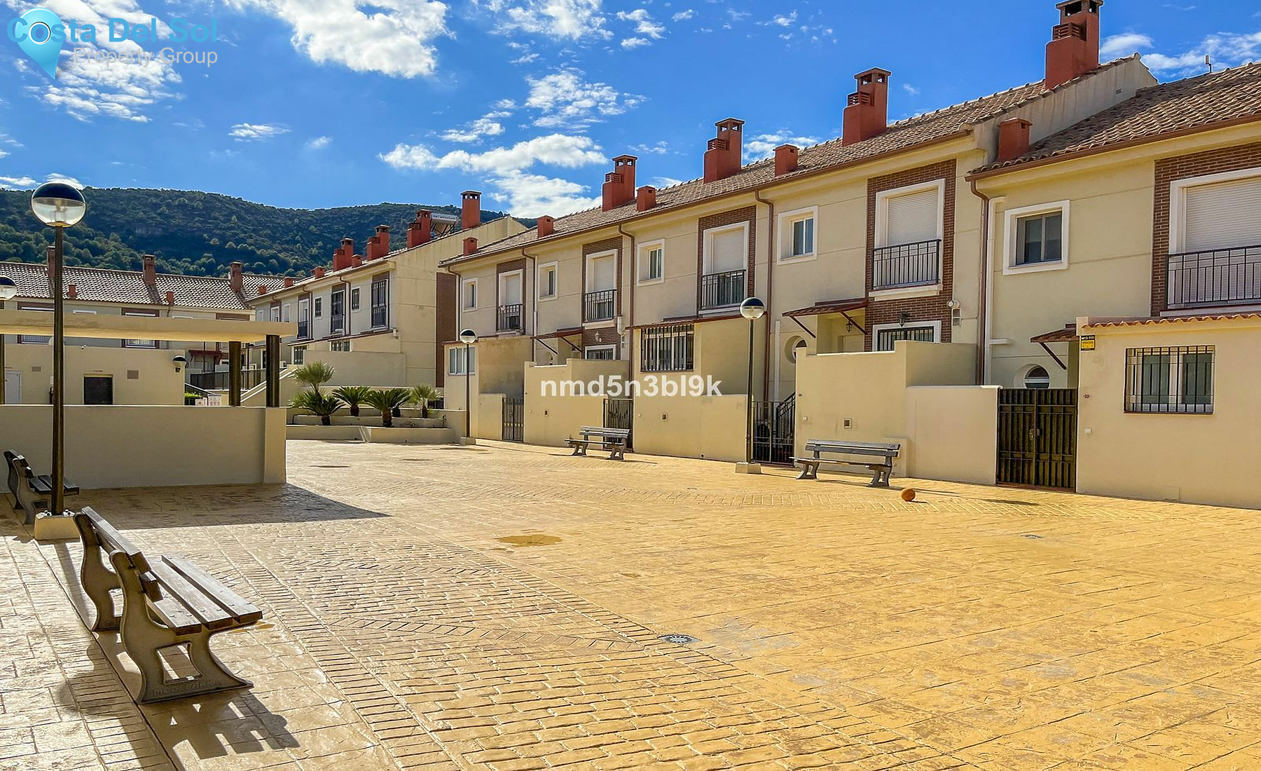 Townhouse in Alhaurín de la Torre-1544758