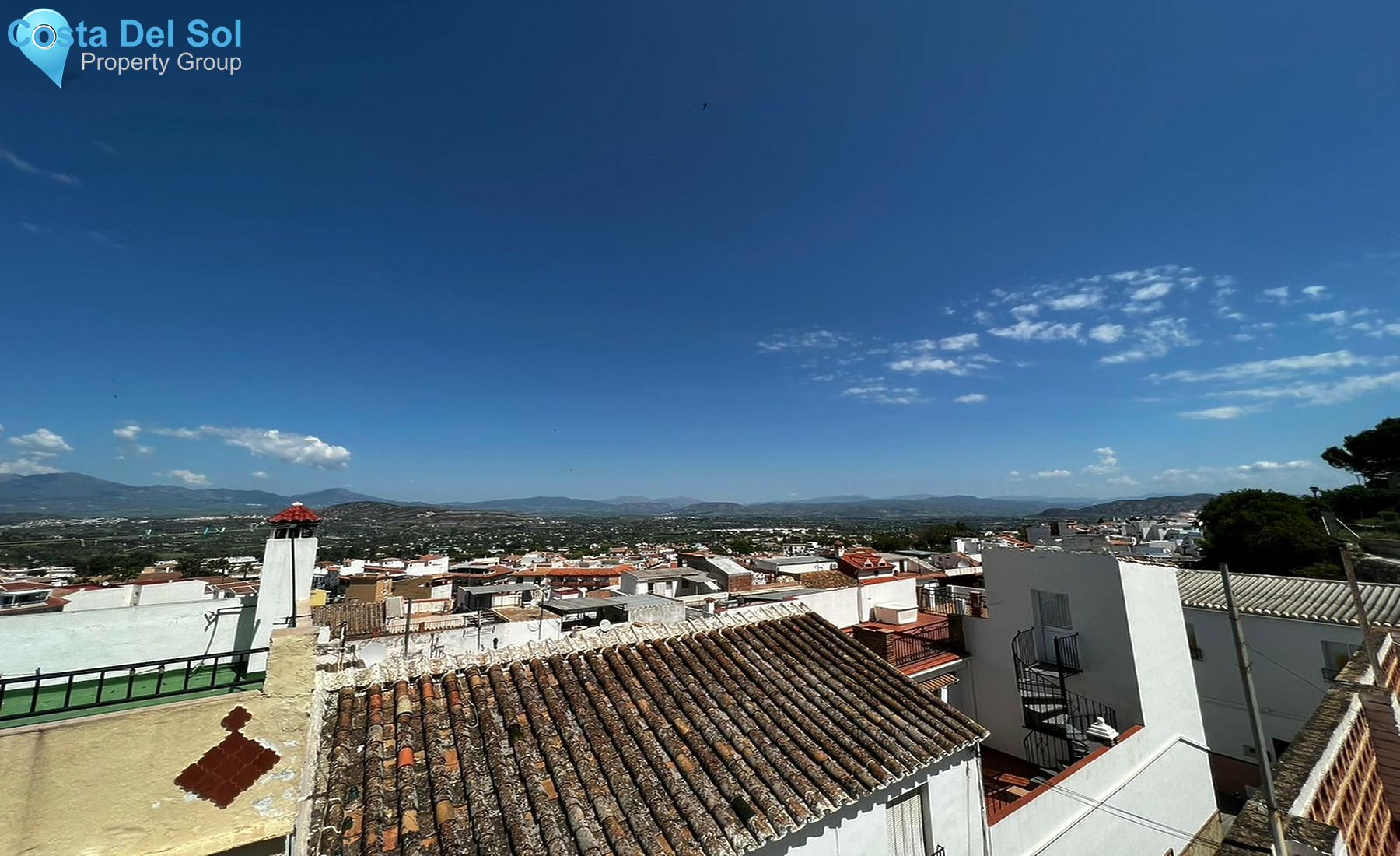 Townhouse in Alhaurín el Grande-1259878