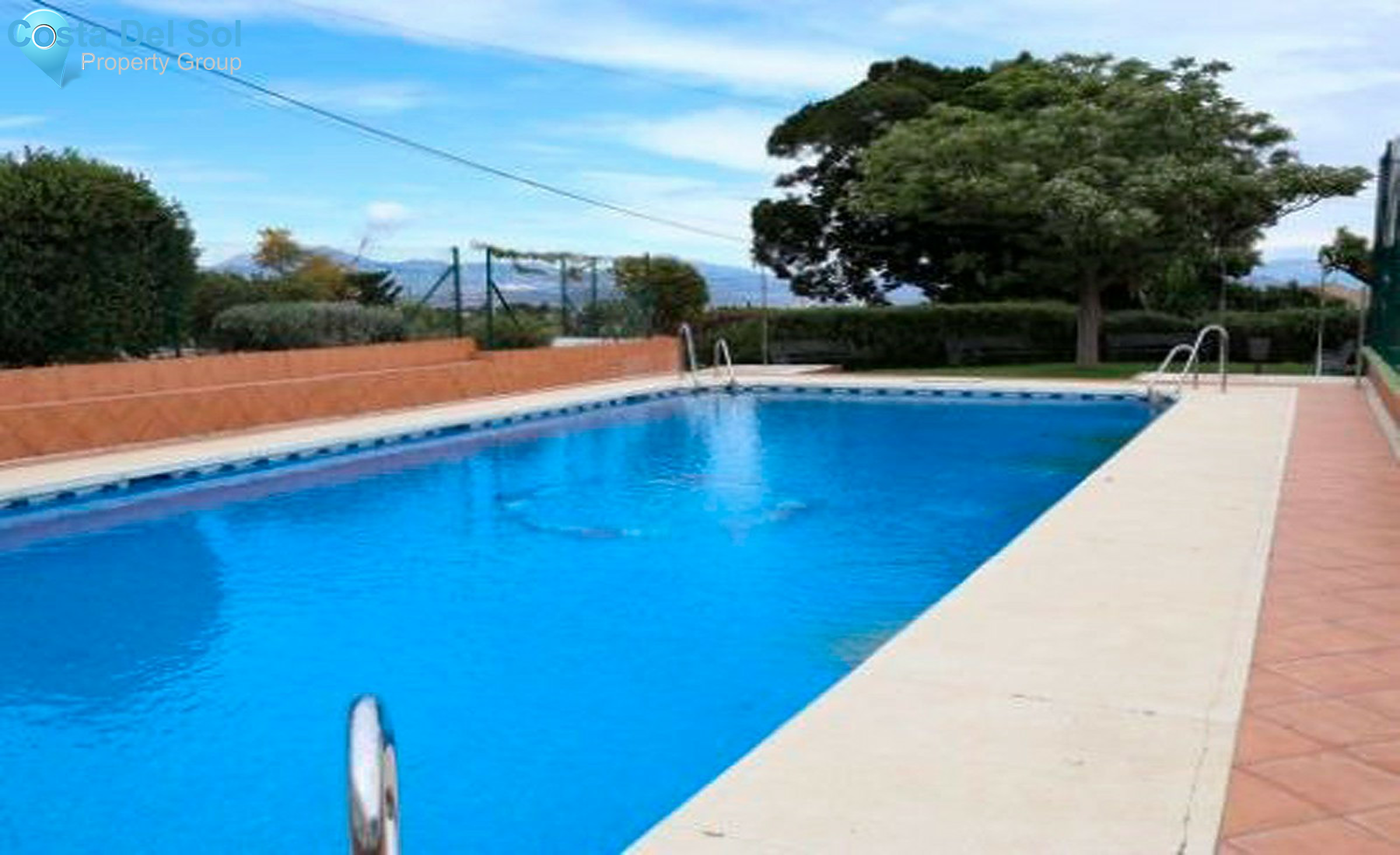 Townhouse in Alhaurín el Grande-1270505