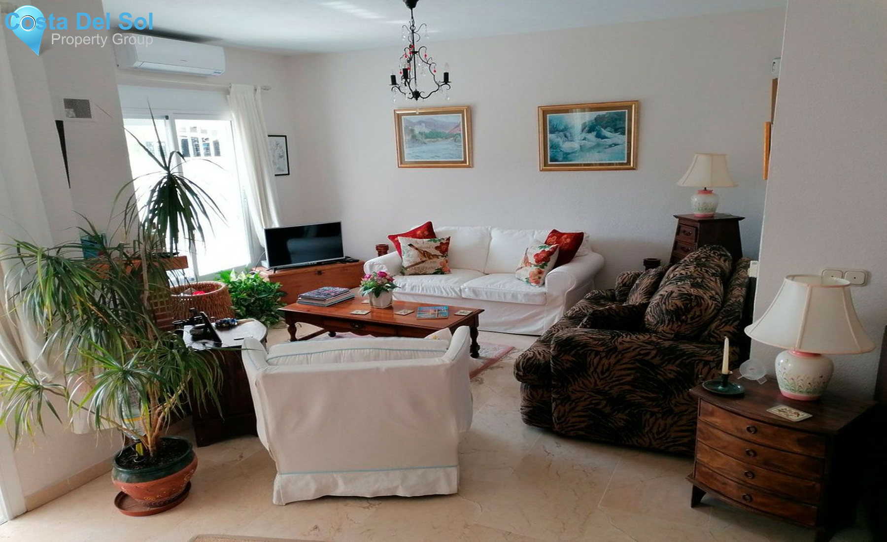 Townhouse in Alhaurín el Grande-1270509