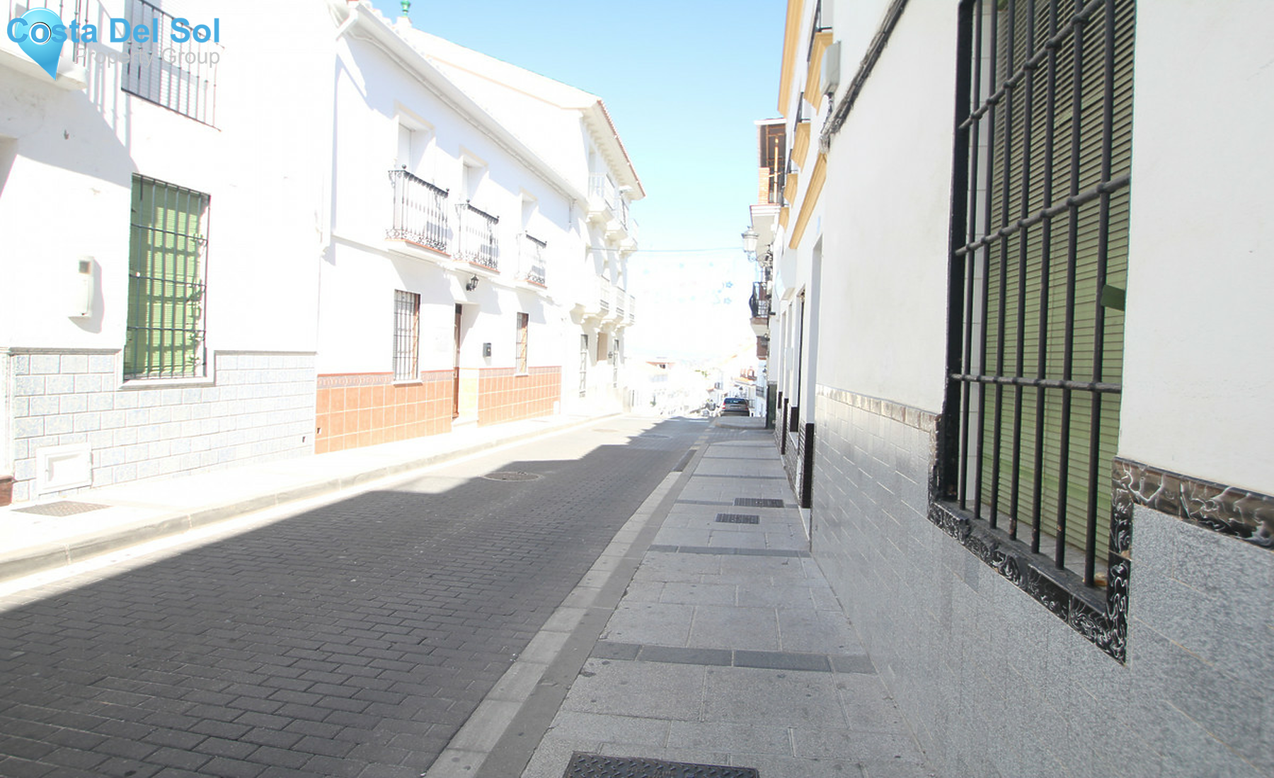 Townhouse in Alhaurín el Grande-1322303