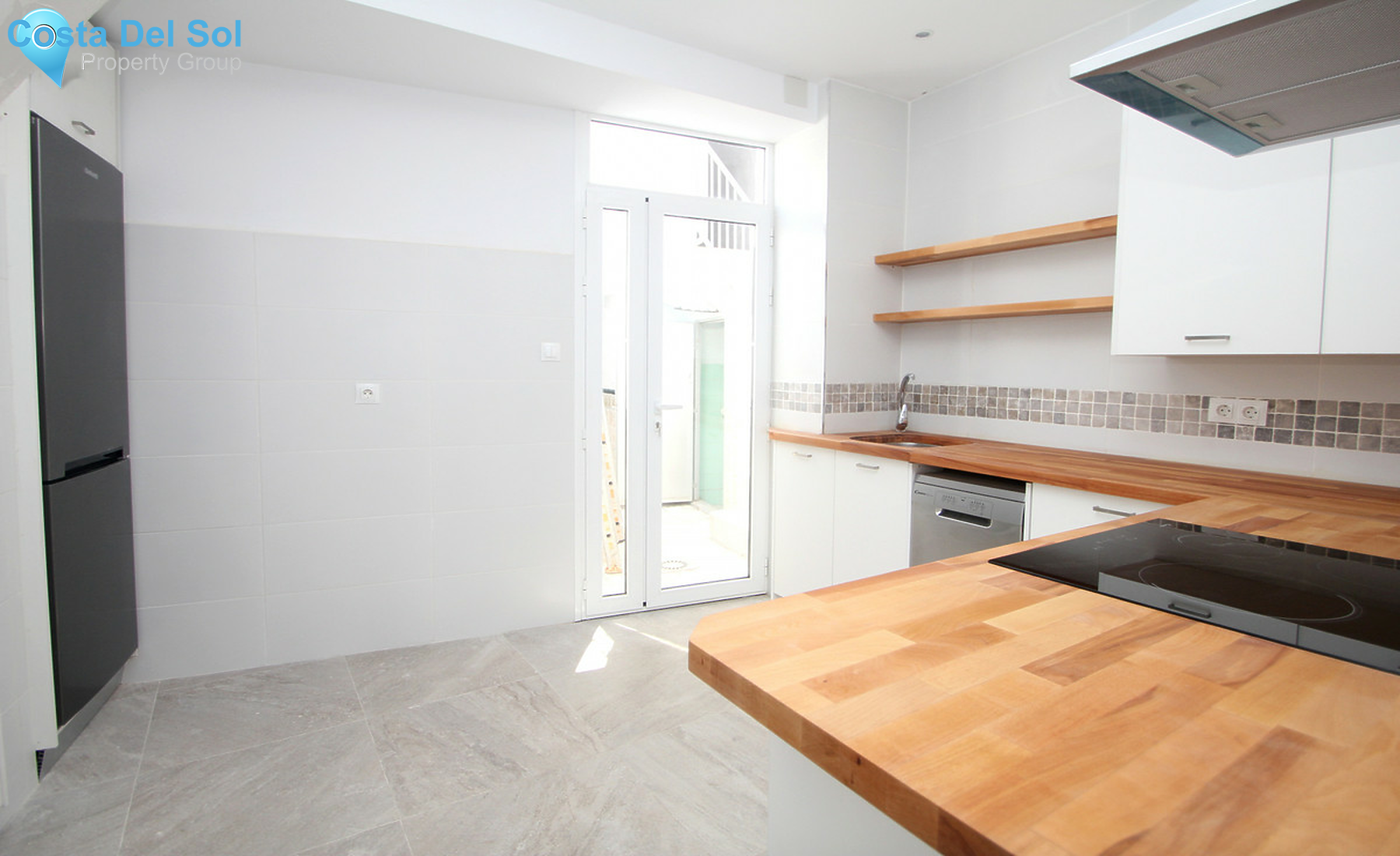 Townhouse in Alhaurín el Grande-1322320