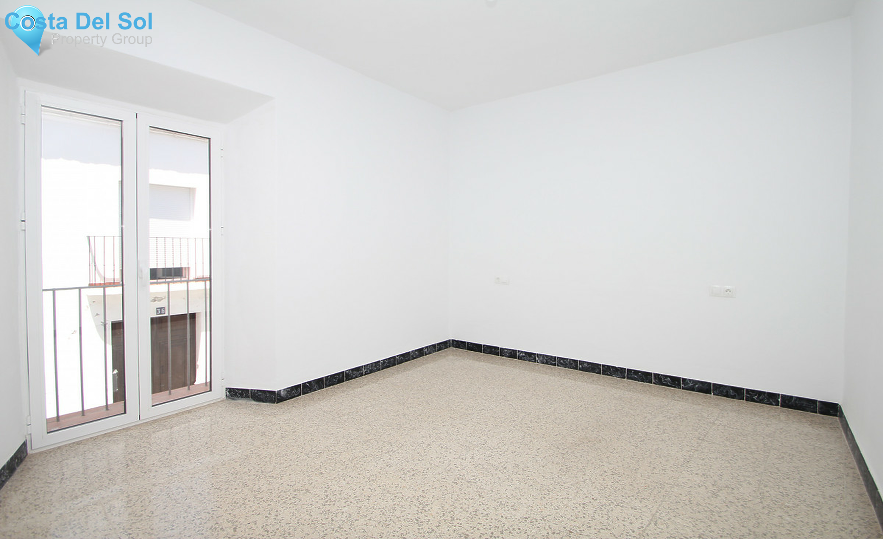 Townhouse in Alhaurín el Grande-1322309