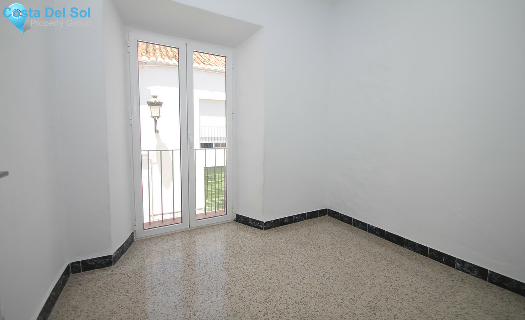 Townhouse in Alhaurín el Grande-1322310