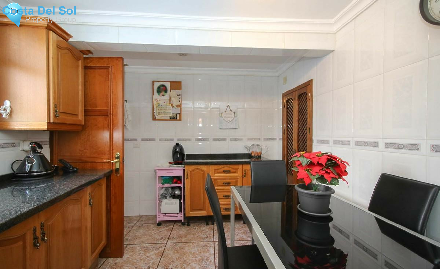 Townhouse in Alhaurín el Grande-1341588