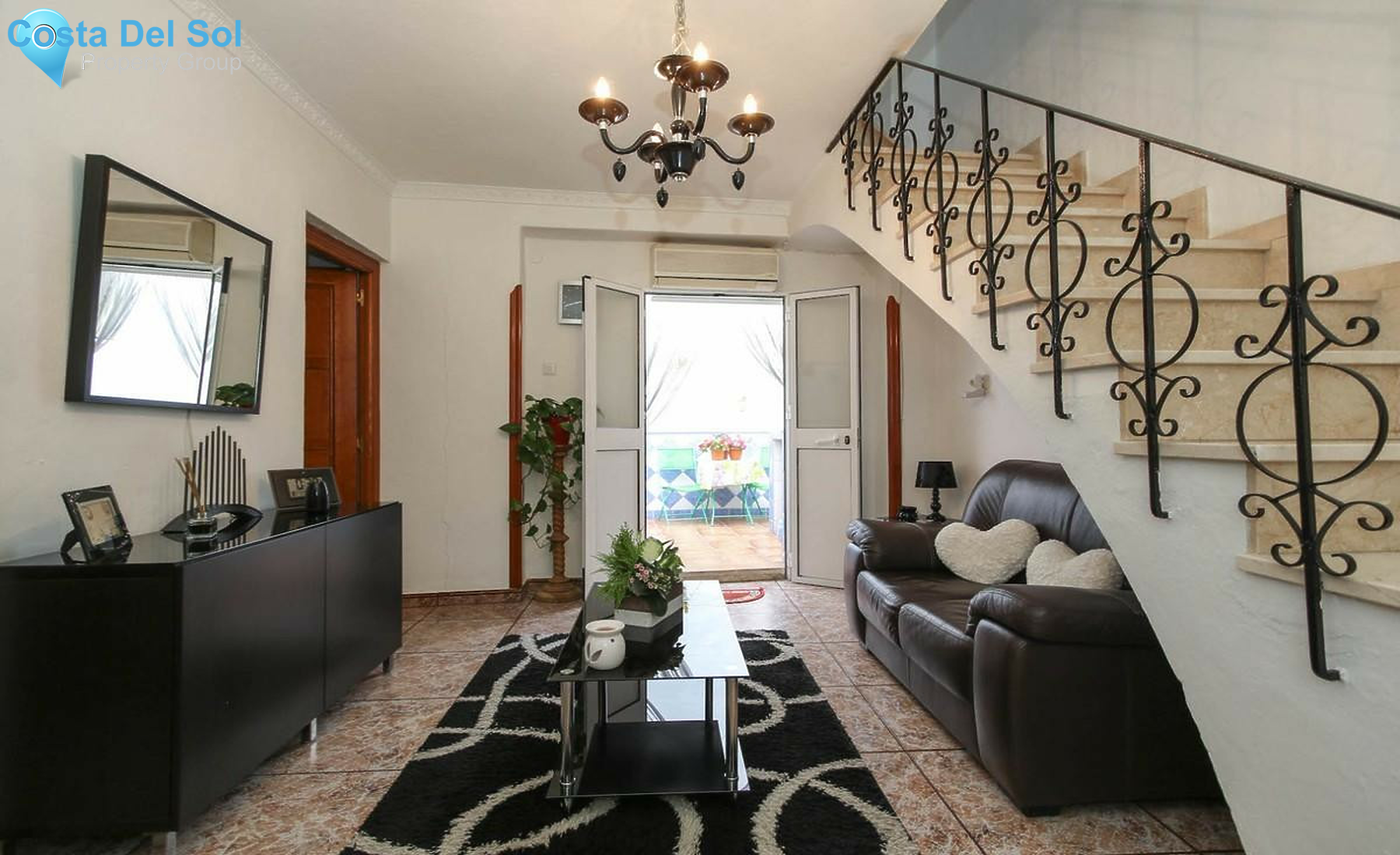 Townhouse in Alhaurín el Grande-1341593
