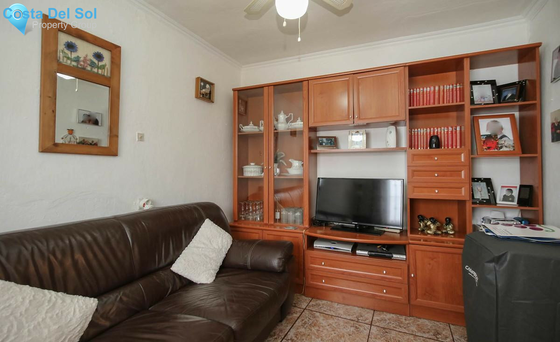 Townhouse in Alhaurín el Grande-1341582
