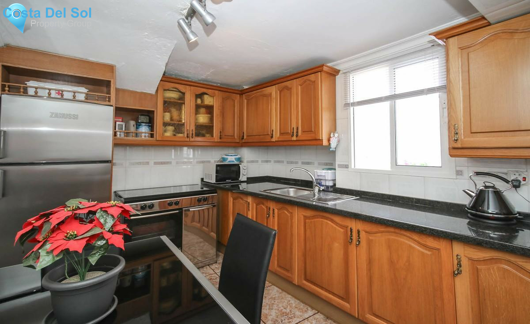 Townhouse in Alhaurín el Grande-1341587