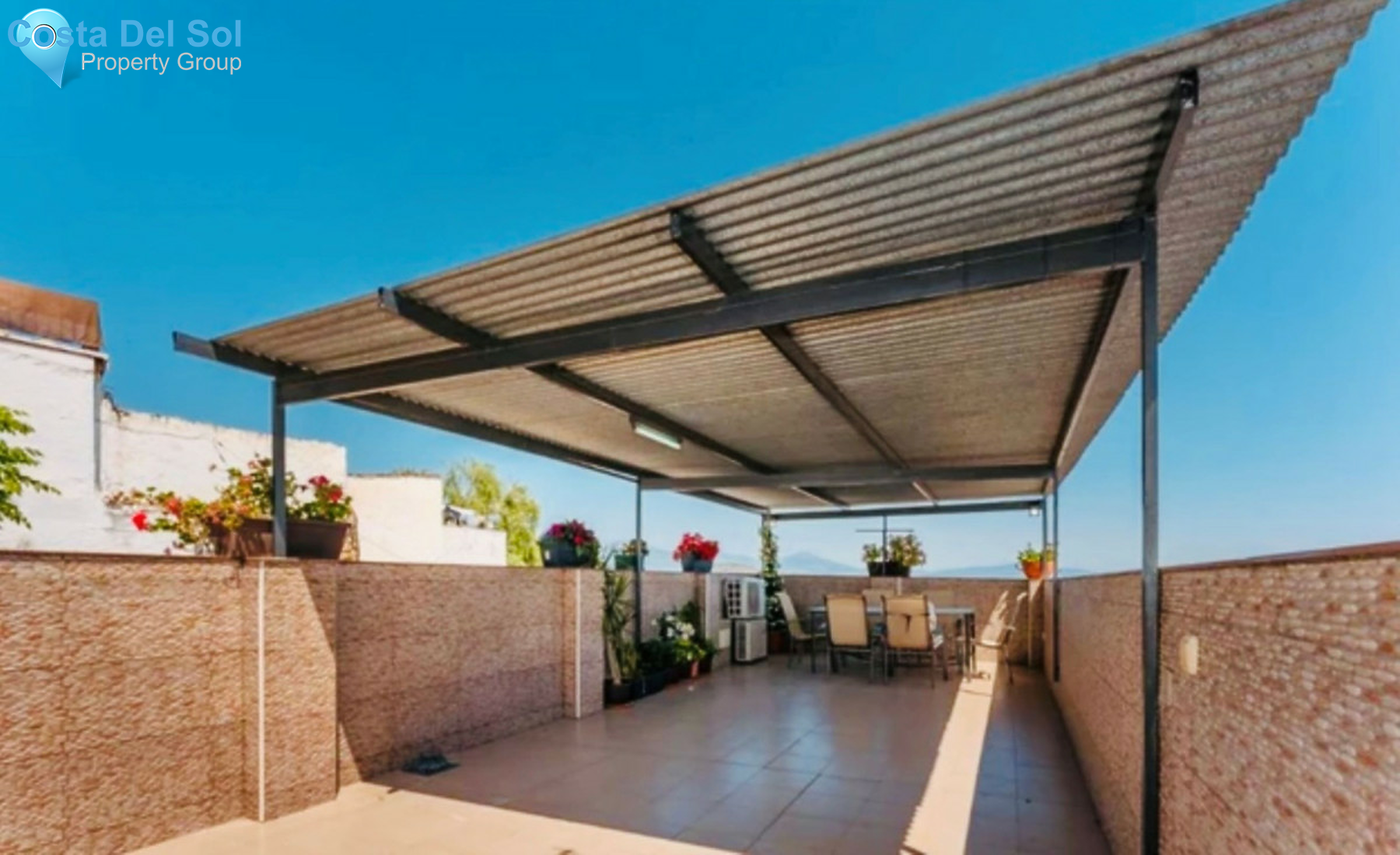 Townhouse in Alhaurín el Grande-1377366