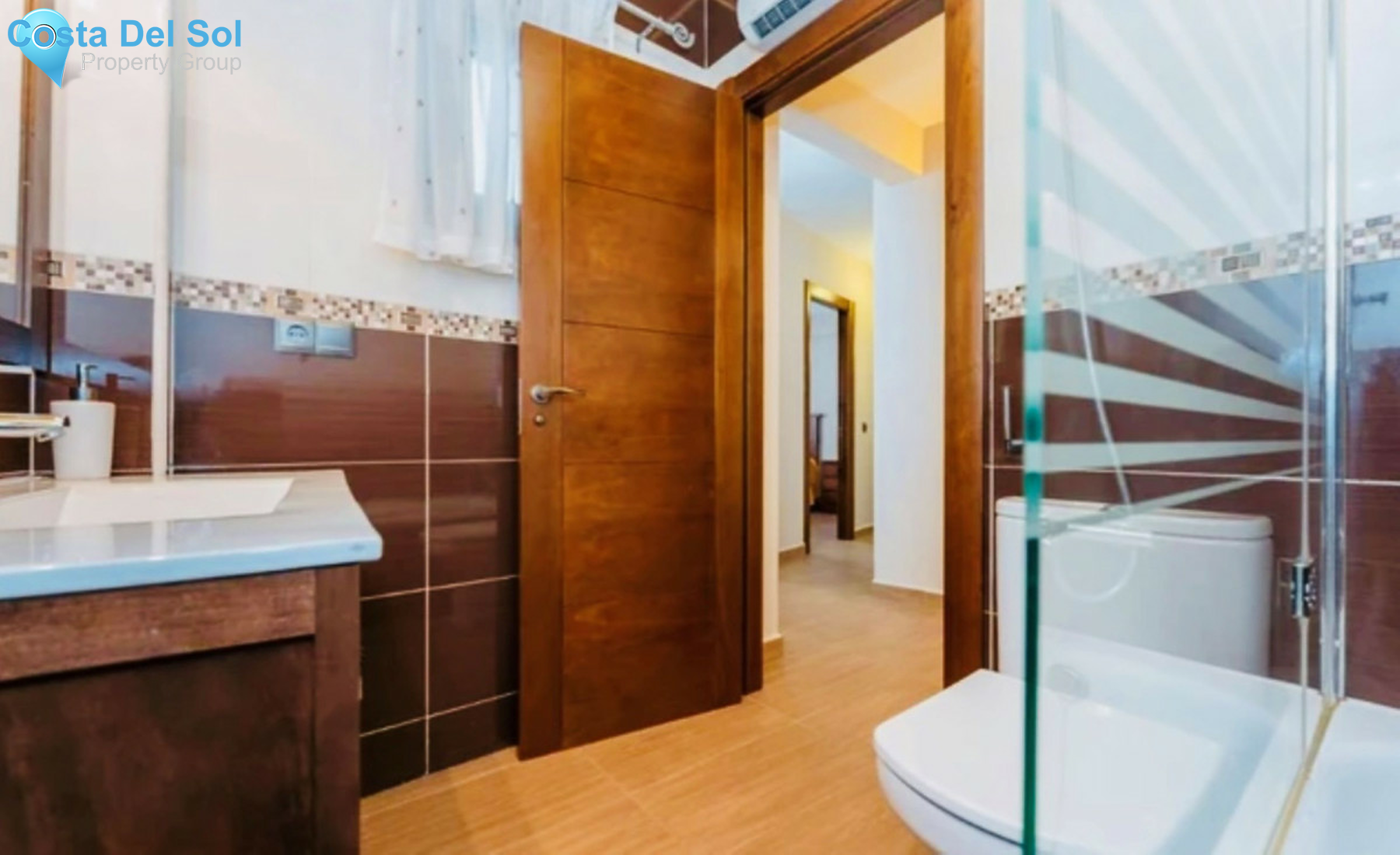 Townhouse in Alhaurín el Grande-1377369