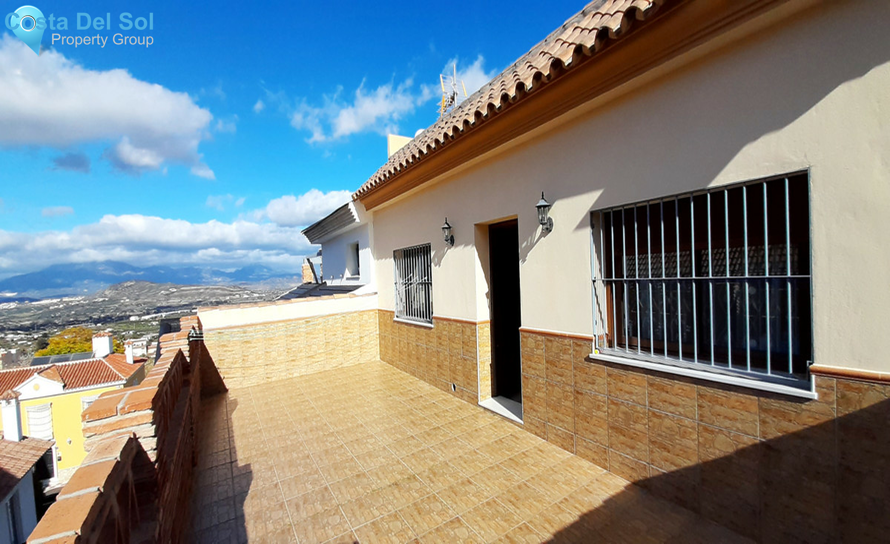 Townhouse in Alhaurín el Grande-1383464