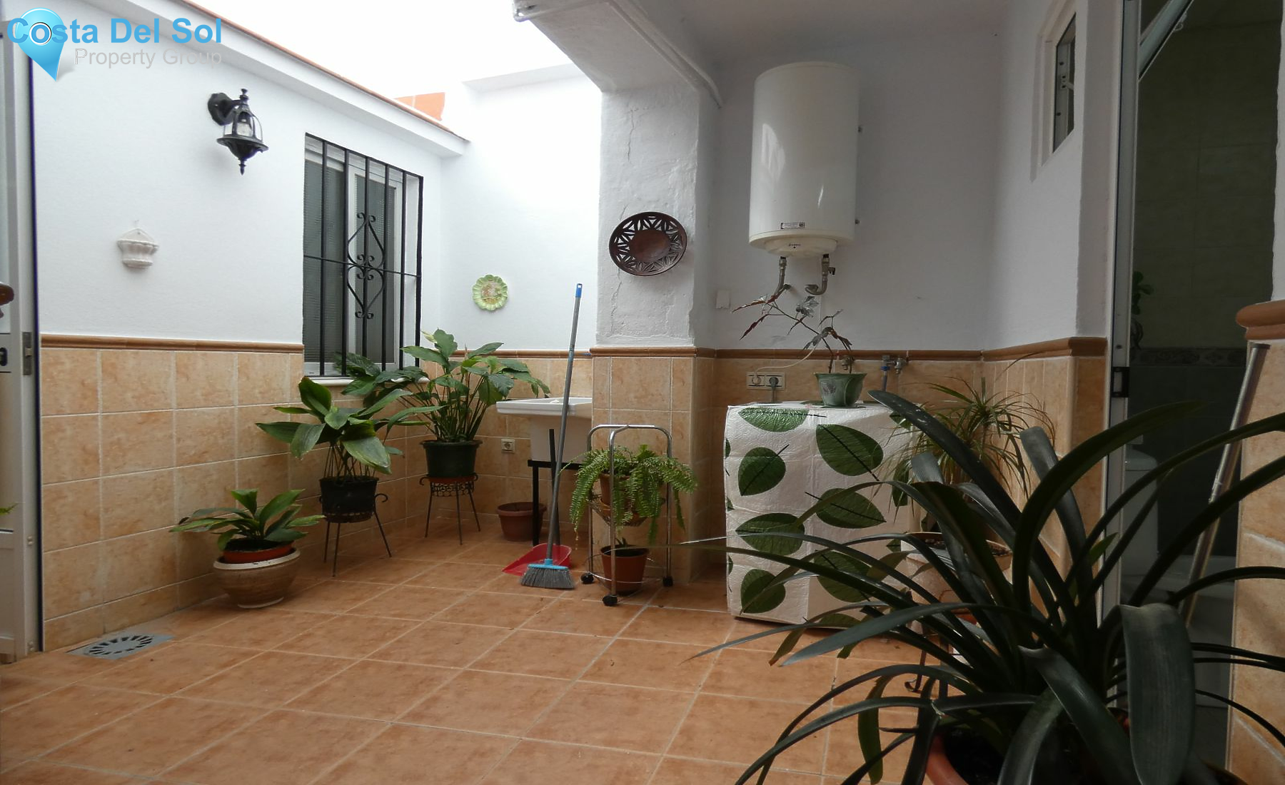 Townhouse in Alhaurín el Grande-1132598