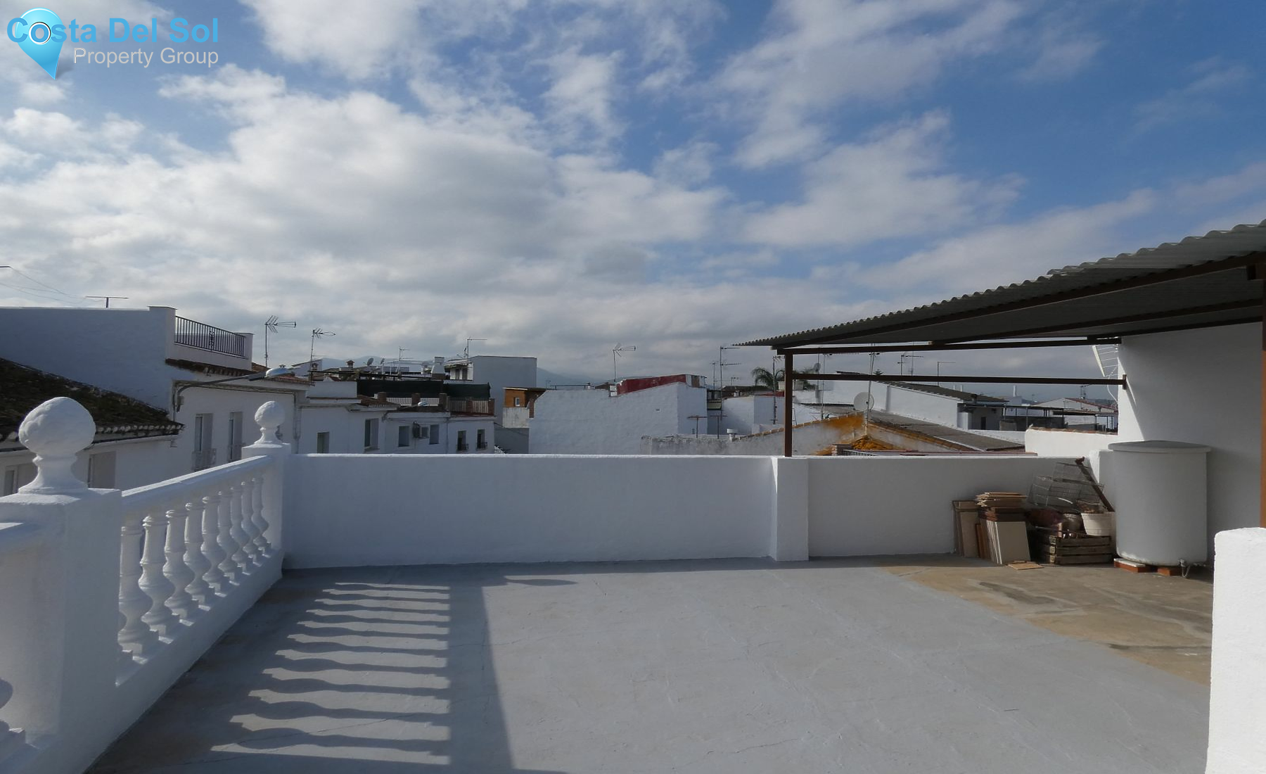 Townhouse in Alhaurín el Grande-1132610