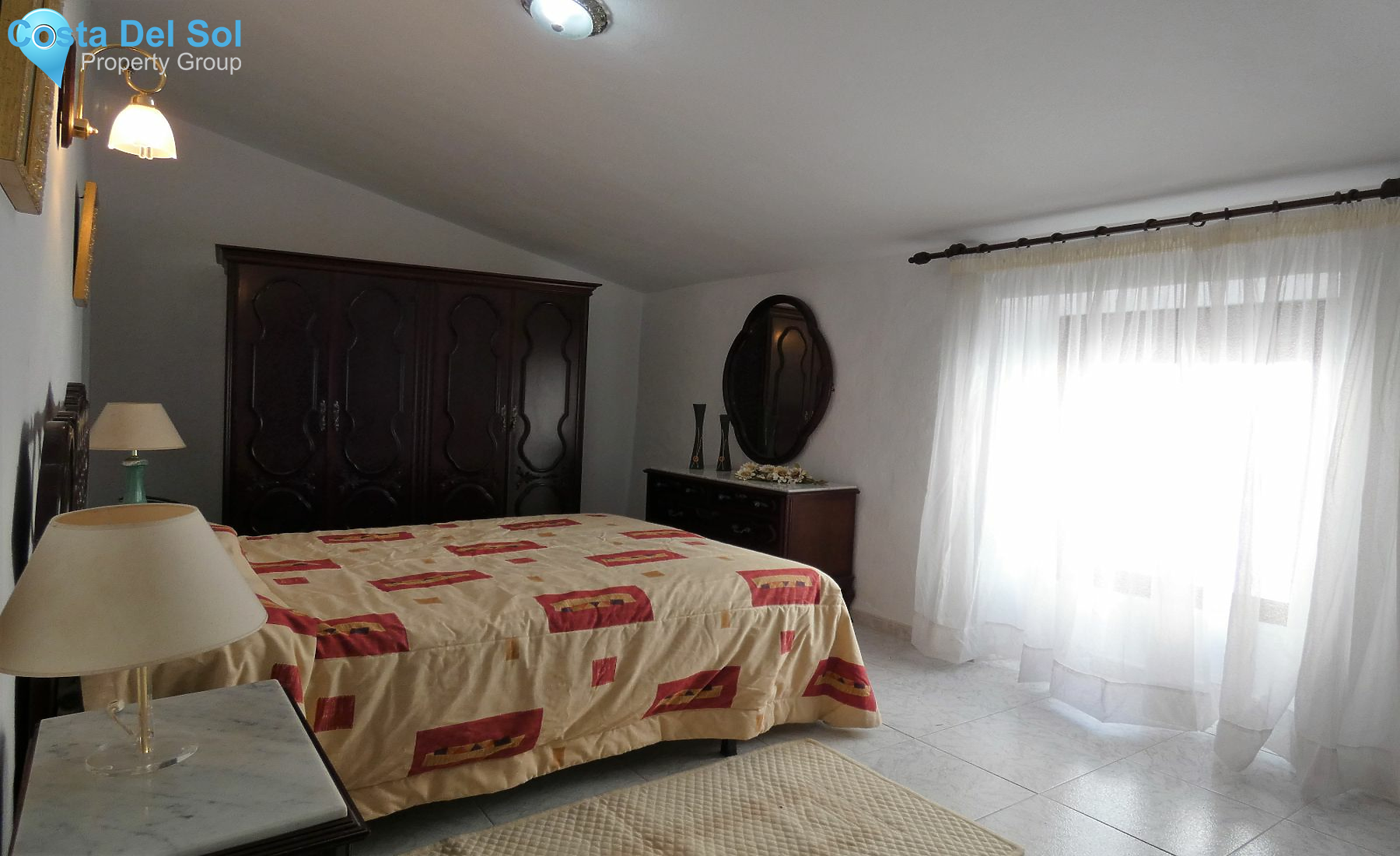 Townhouse in Alhaurín el Grande-1132603