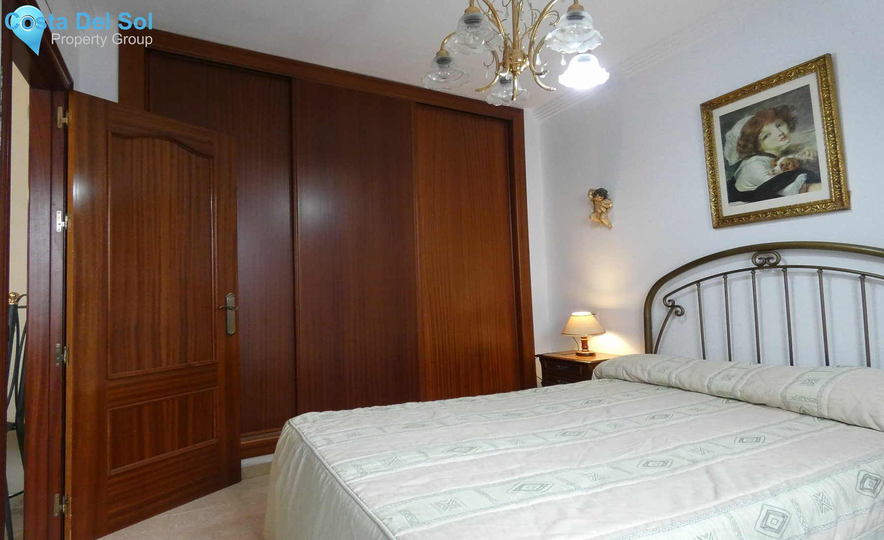 Townhouse in Alhaurín el Grande-1132604