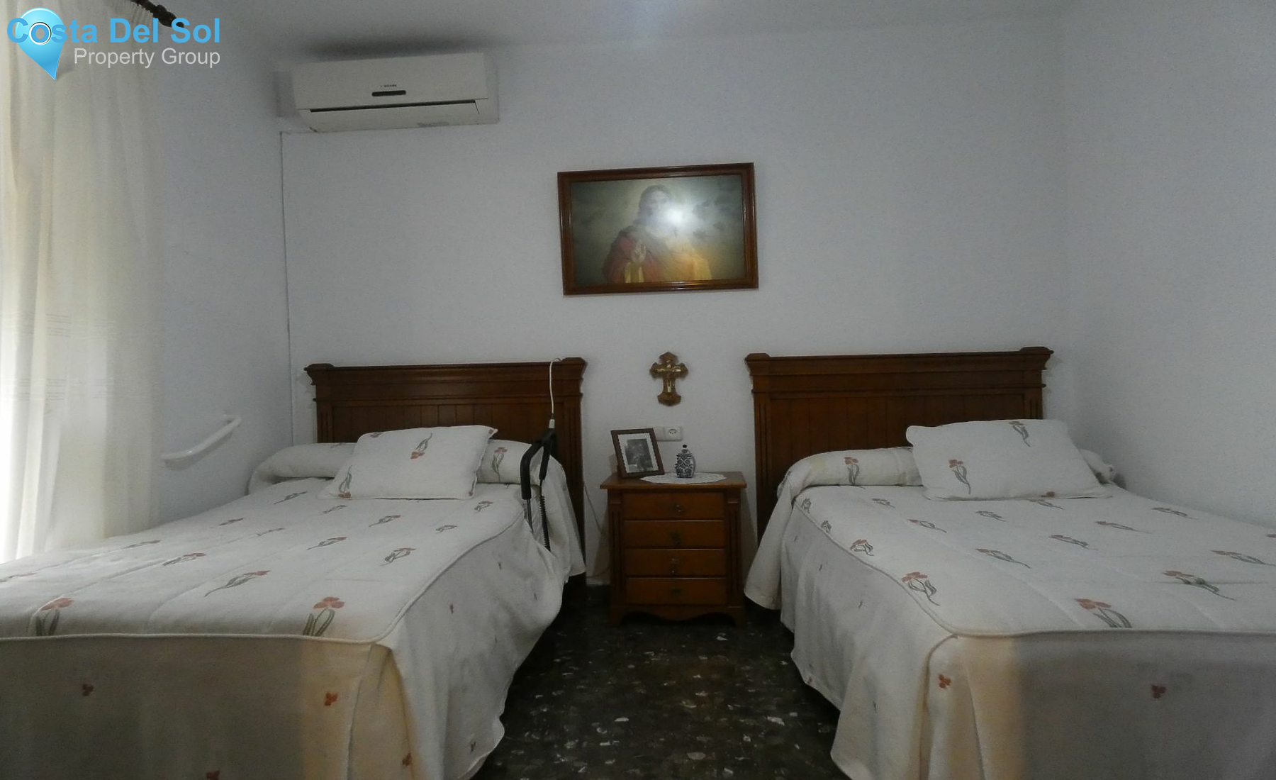 Townhouse in Alhaurín el Grande-1132624