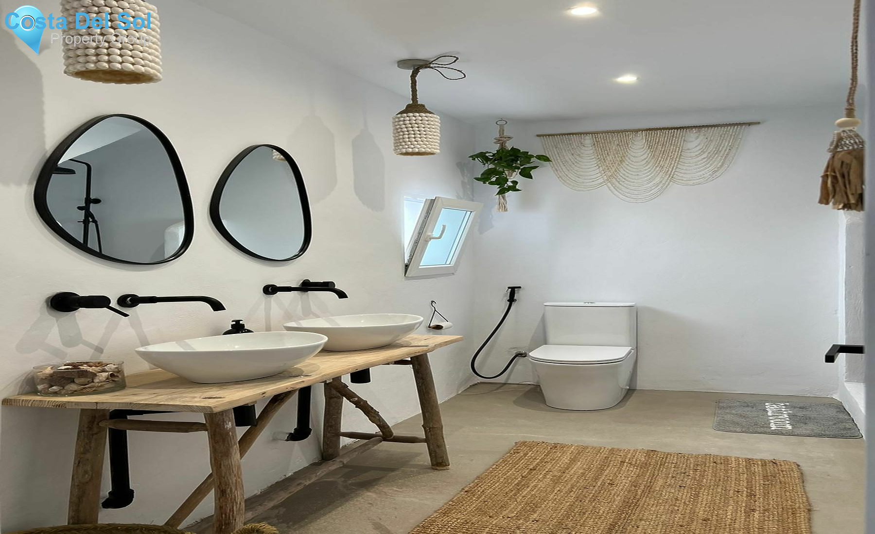 Townhouse in Alhaurín el Grande-1172474