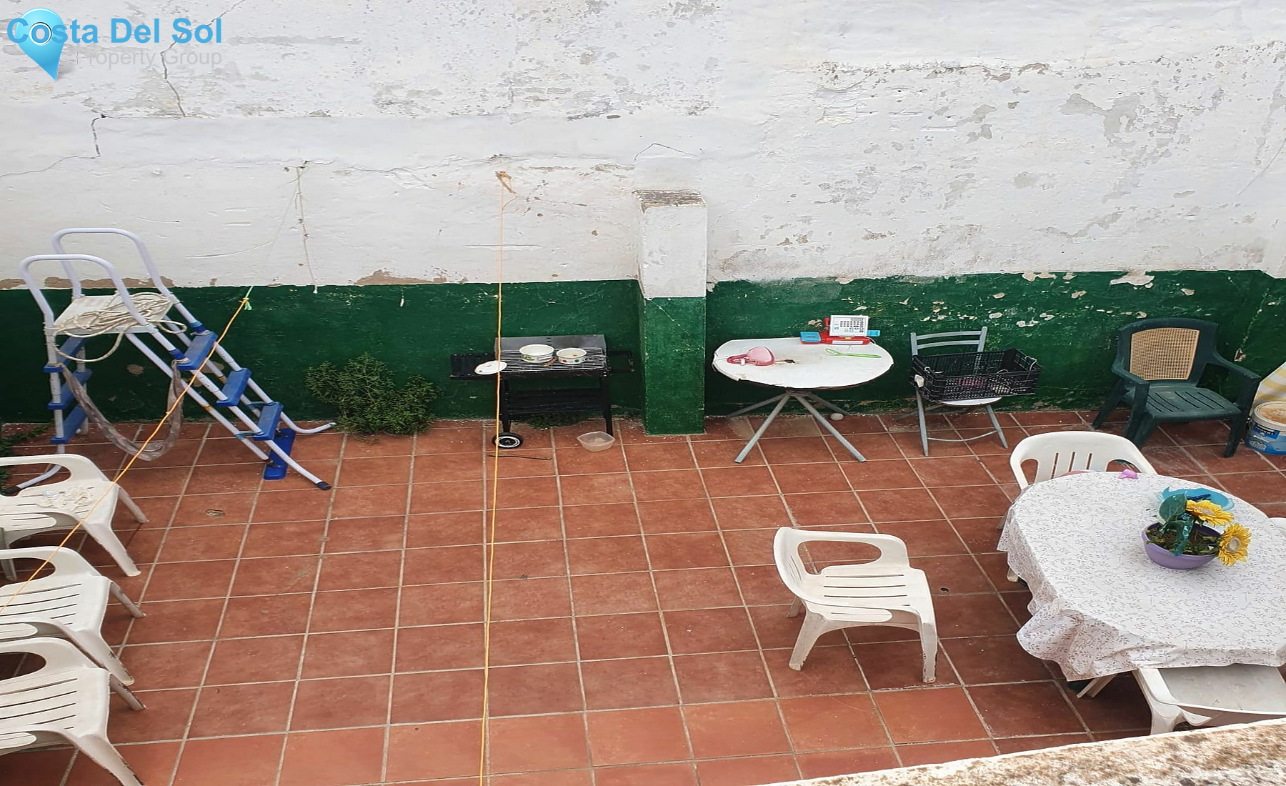 Townhouse in Alhaurín el Grande-1177716