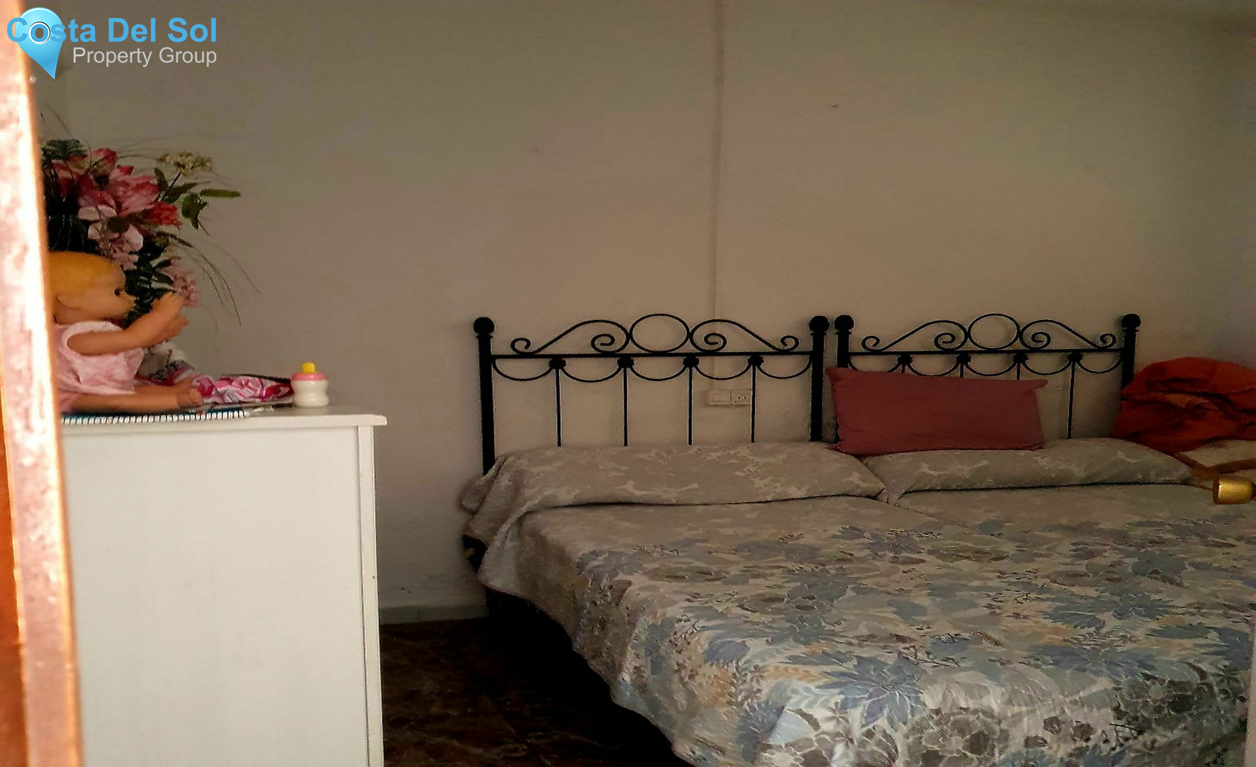 Townhouse in Alhaurín el Grande-1177717
