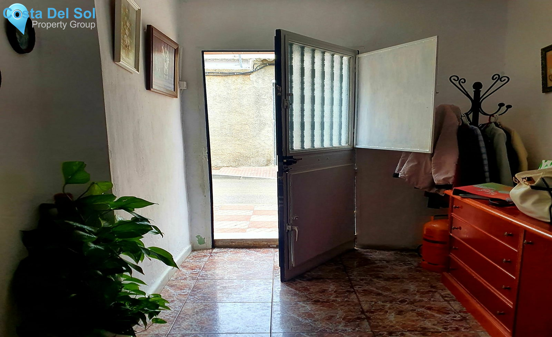 Townhouse in Alhaurín el Grande-1177719