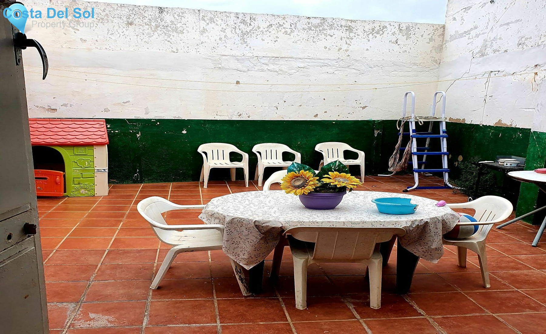 Townhouse in Alhaurín el Grande-1177722