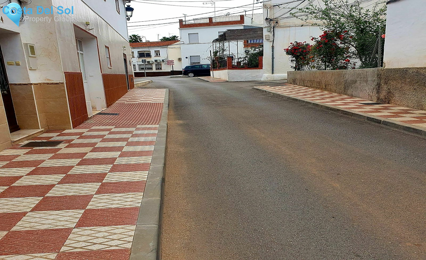 Townhouse in Alhaurín el Grande-1177723