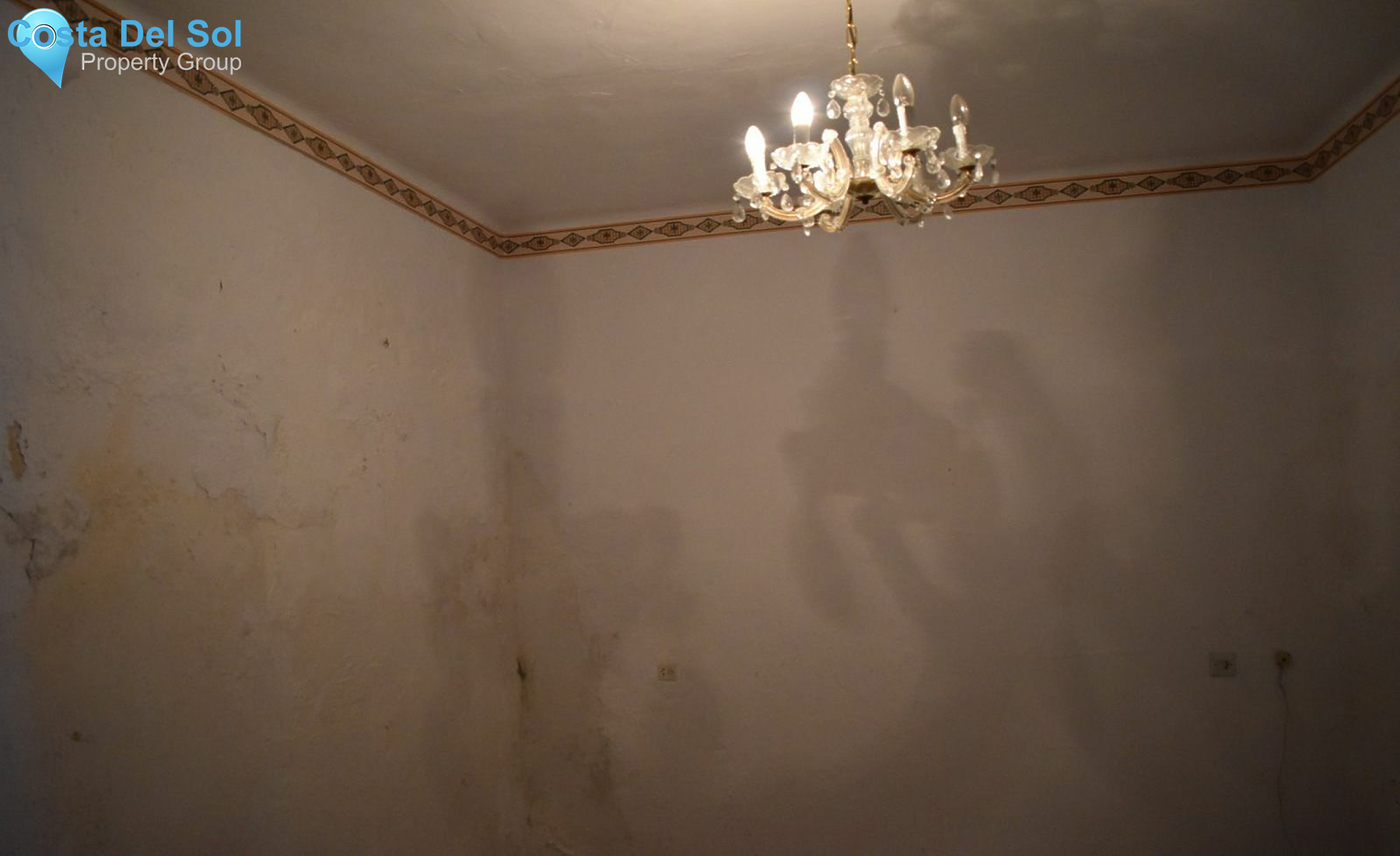 Townhouse in Alhaurín el Grande-1203425