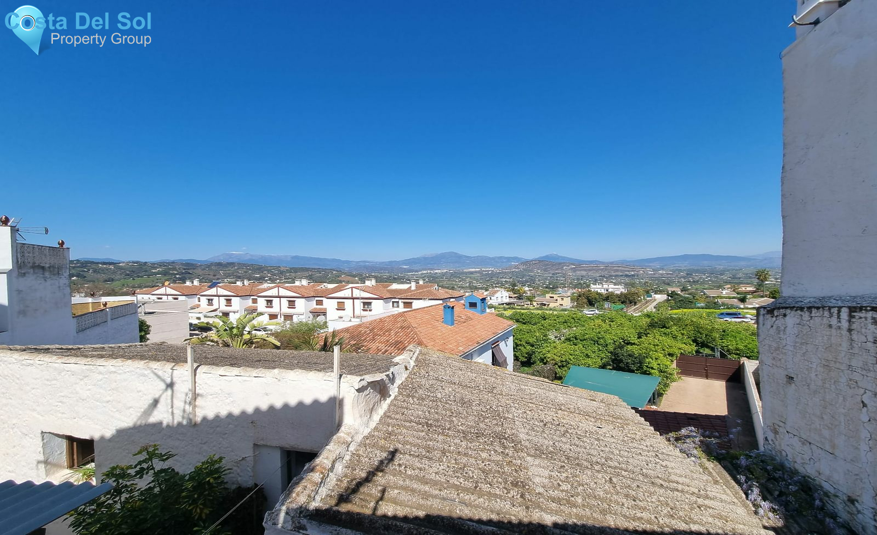 Townhouse in Alhaurín el Grande-1209482