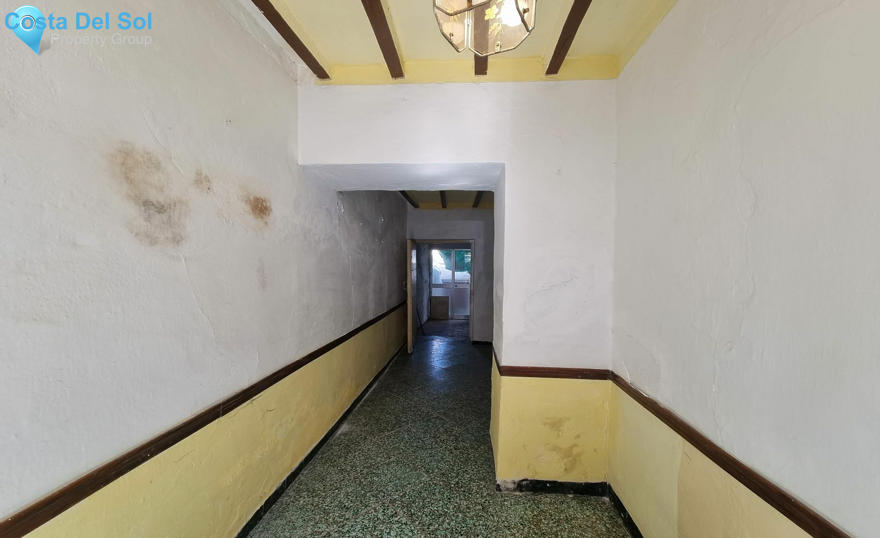 Townhouse in Alhaurín el Grande-1209468