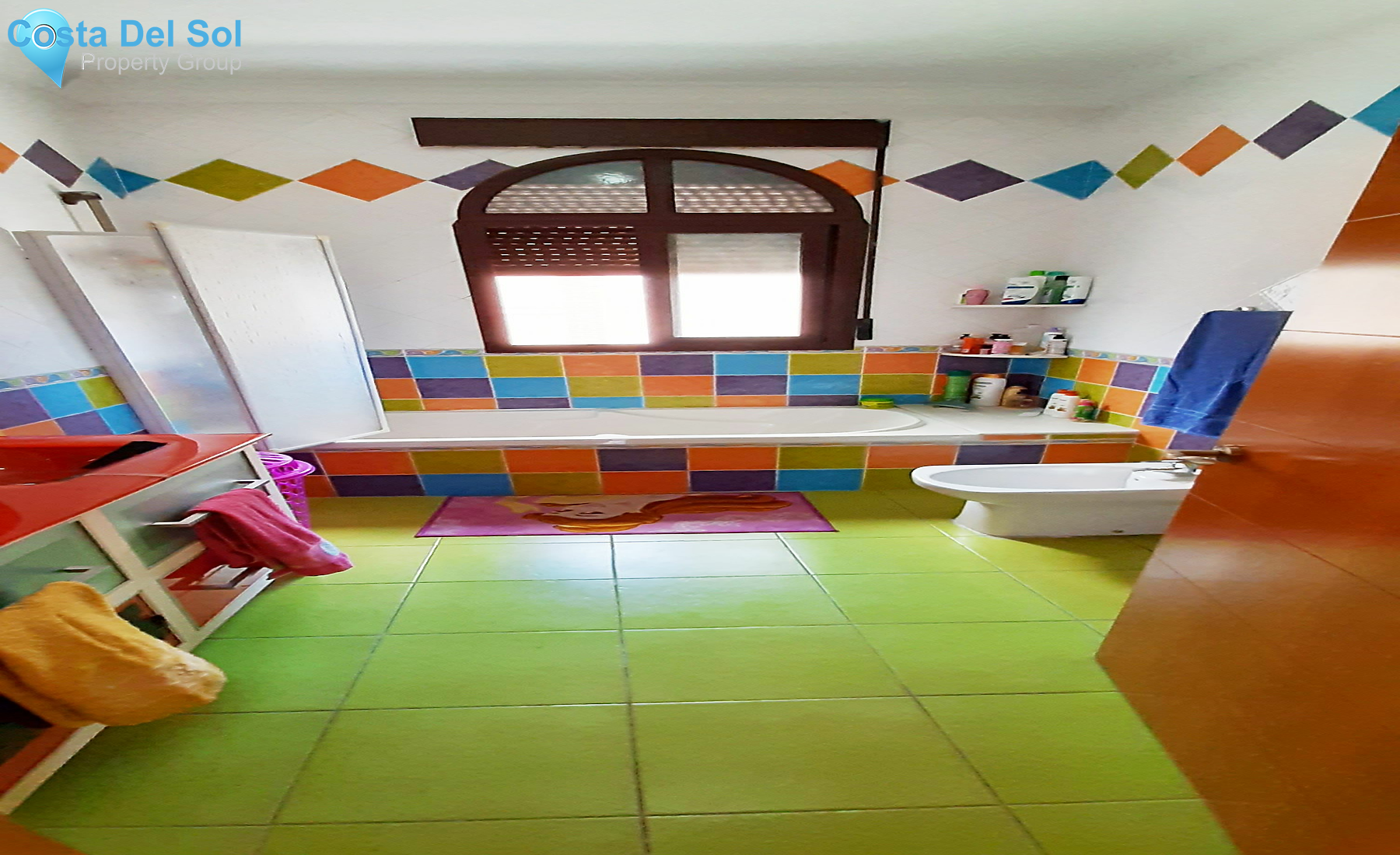 Townhouse in Alhaurín el Grande-1394539