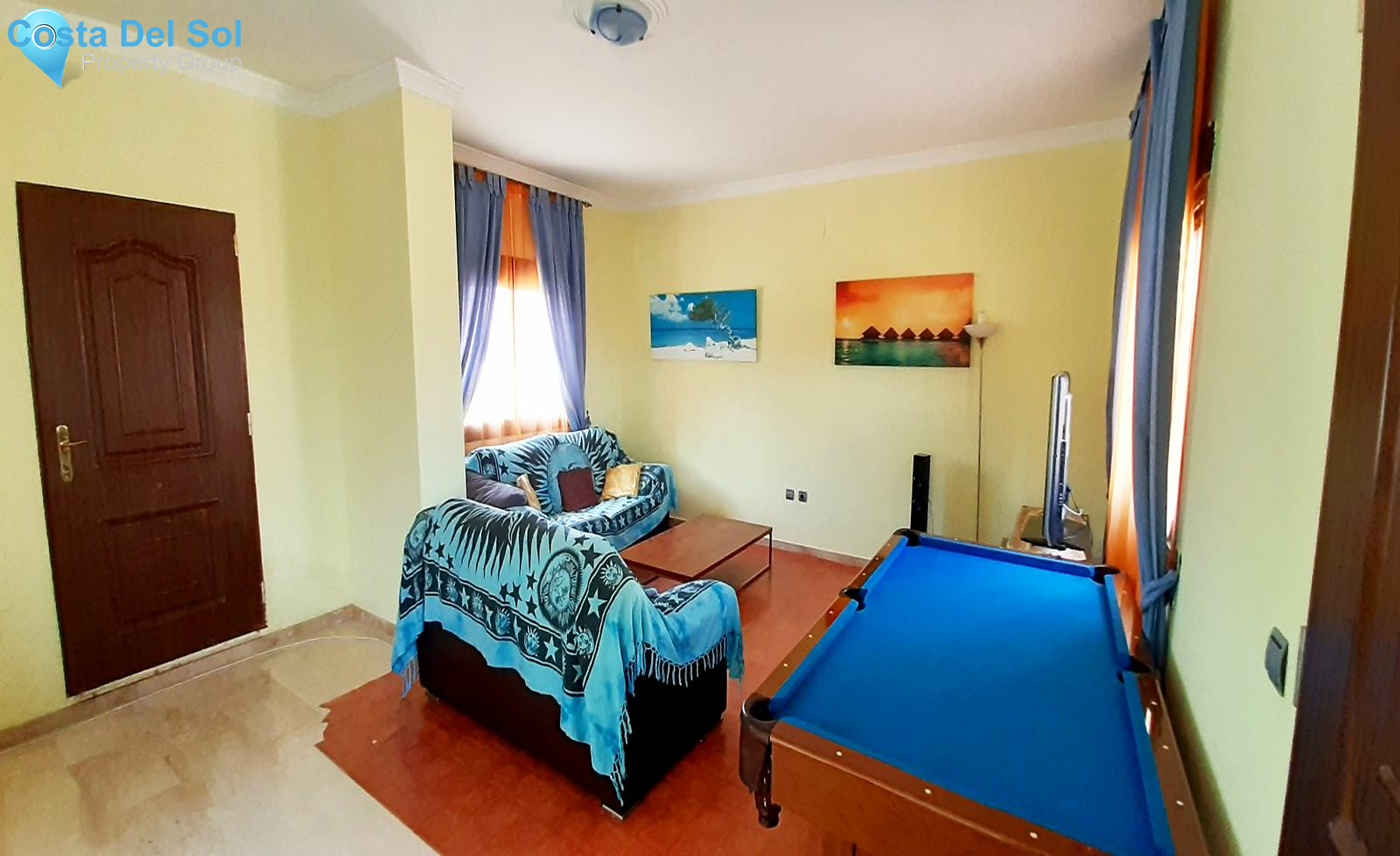 Townhouse in Alhaurín el Grande-1394535