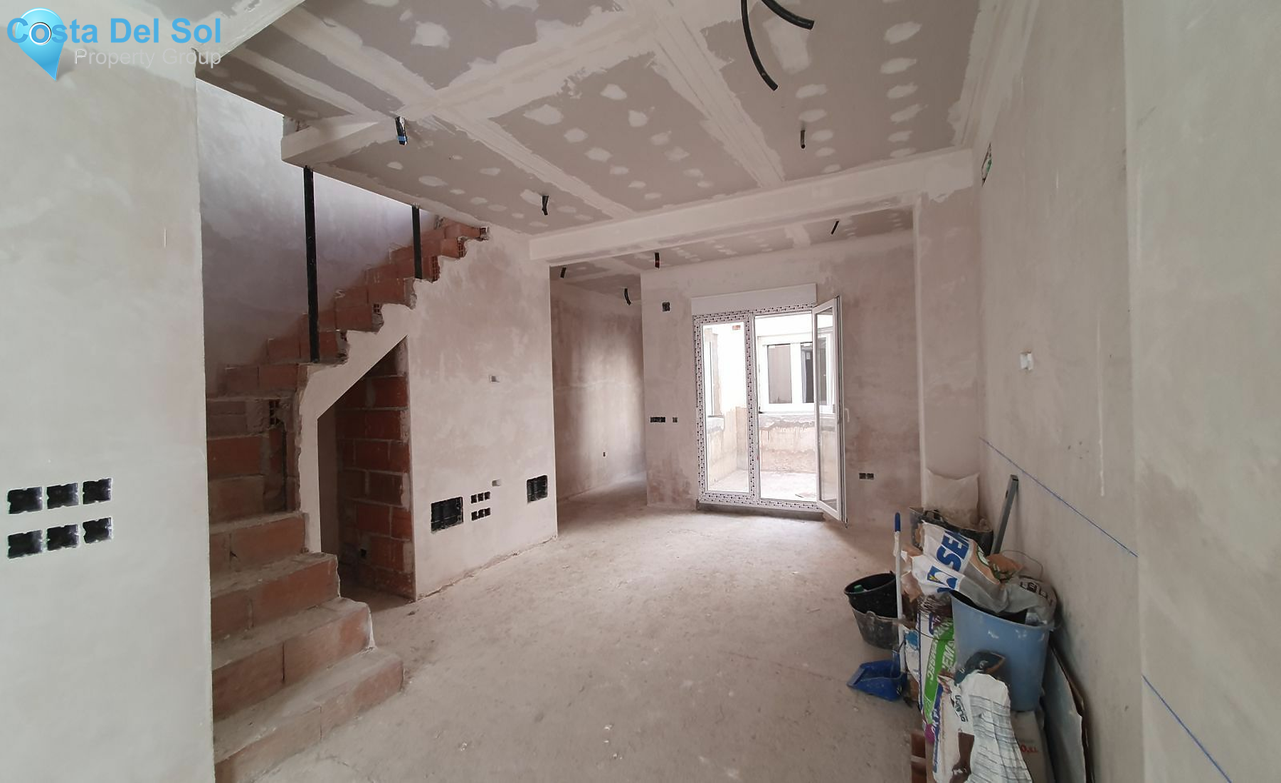 Townhouse in Alhaurín el Grande-1419870