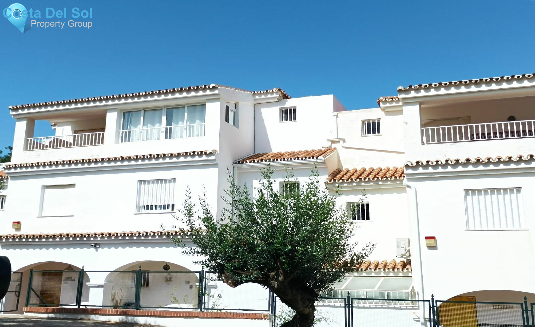 Townhouse in Alhaurín el Grande-1482491