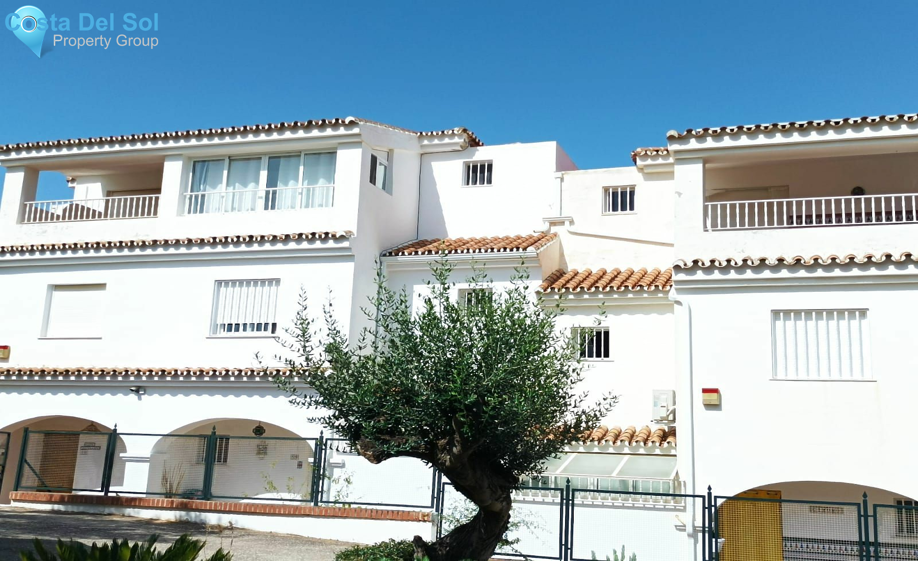 Townhouse in Alhaurín el Grande-1482492