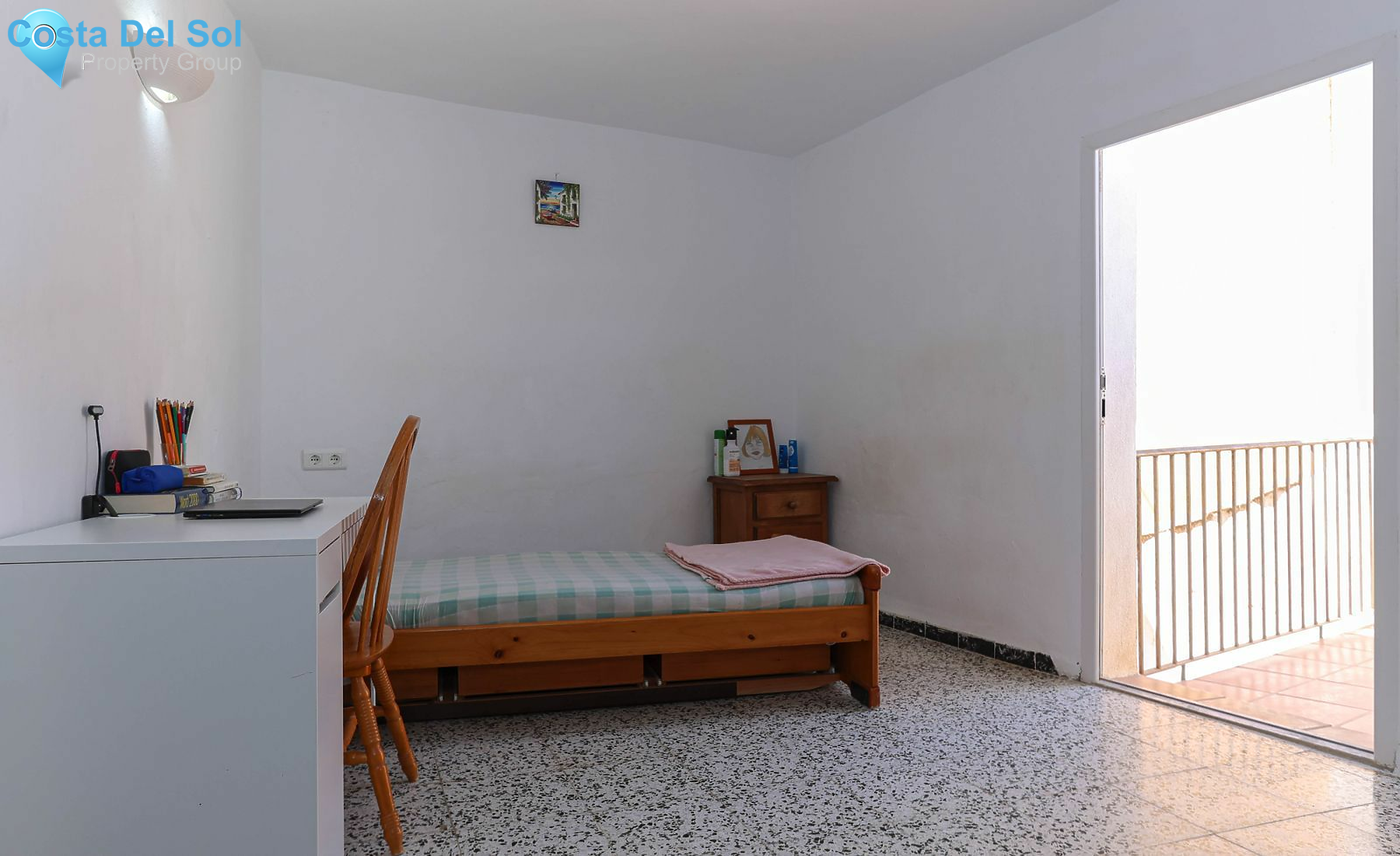 Townhouse in Alhaurín el Grande-1483001