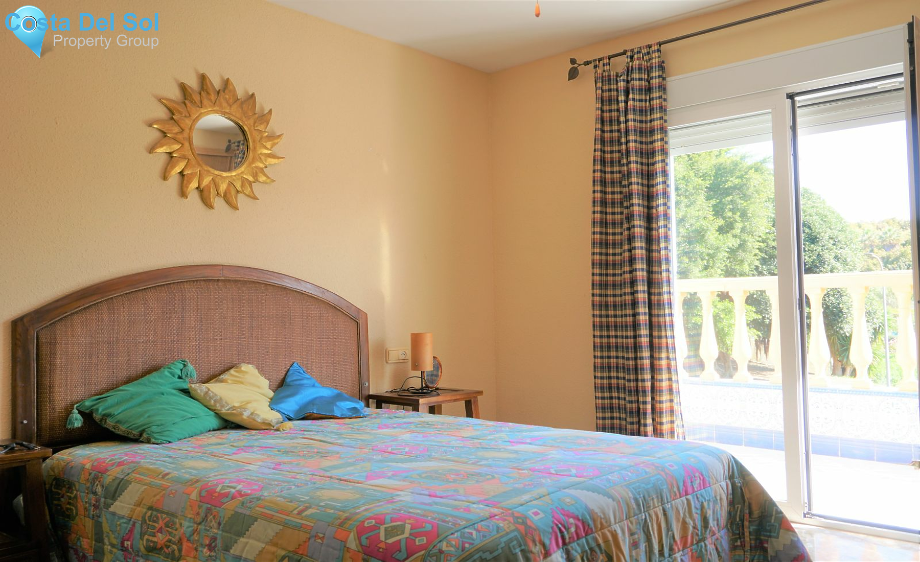 Townhouse in Almayate-1229375