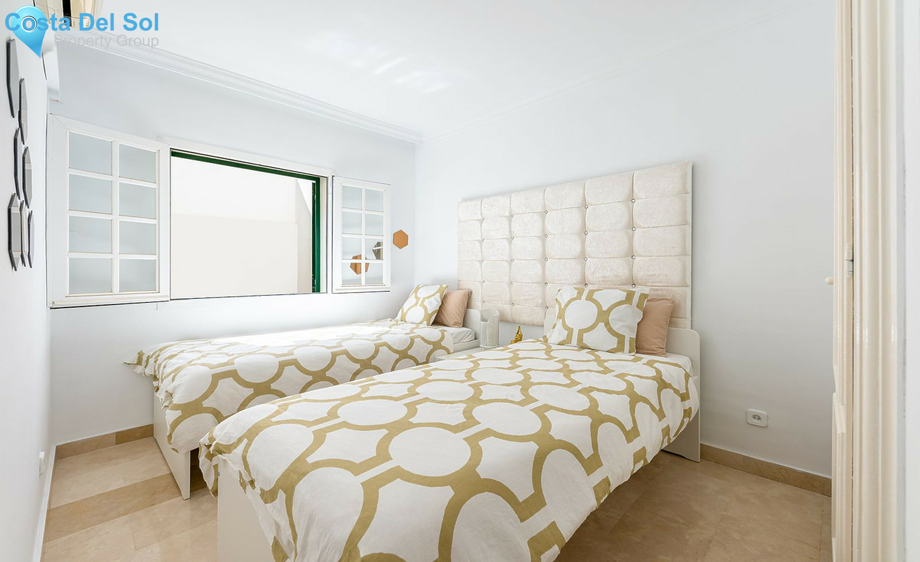 Townhouse in Aloha-1460846