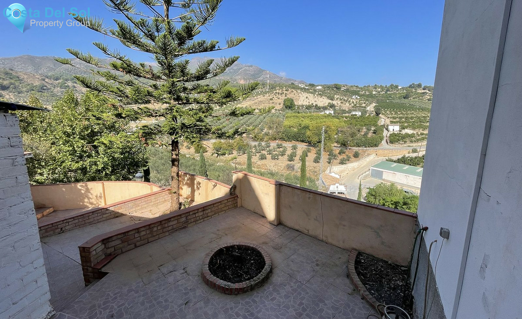 Townhouse in Alozaina-1476363