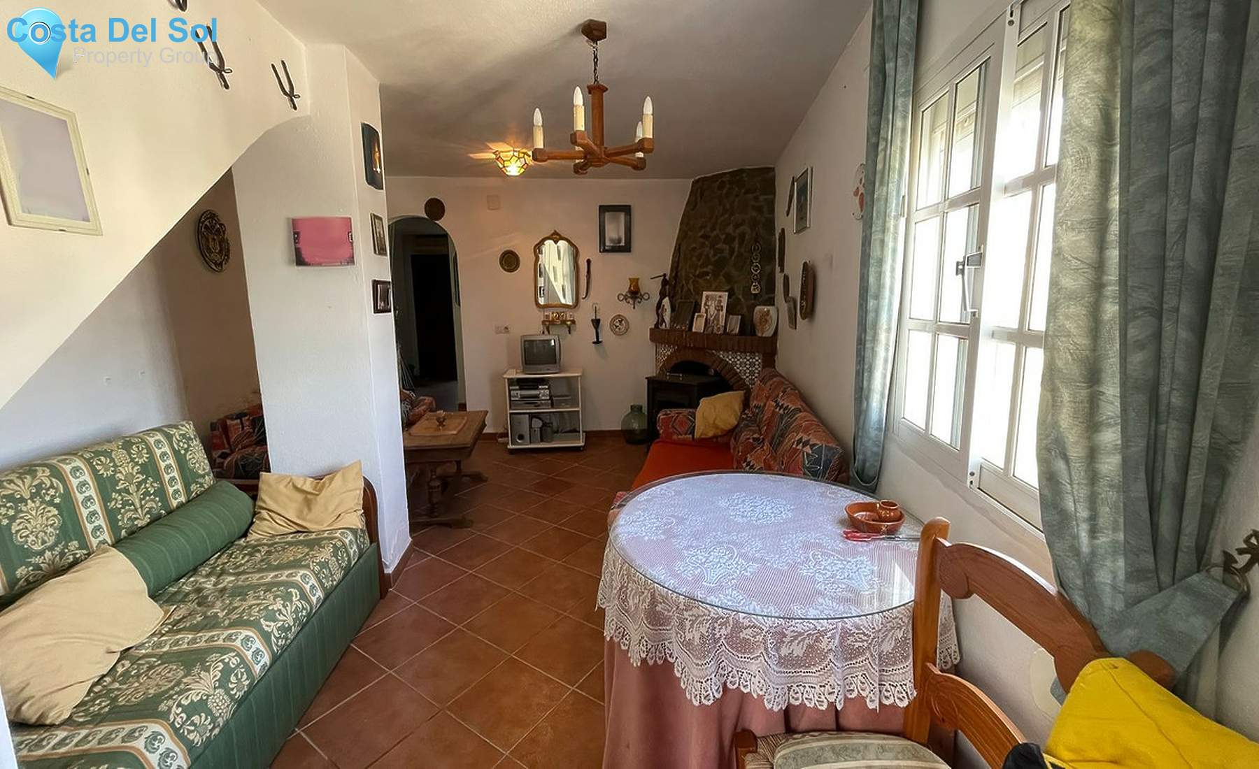 Townhouse in Alozaina-1476352