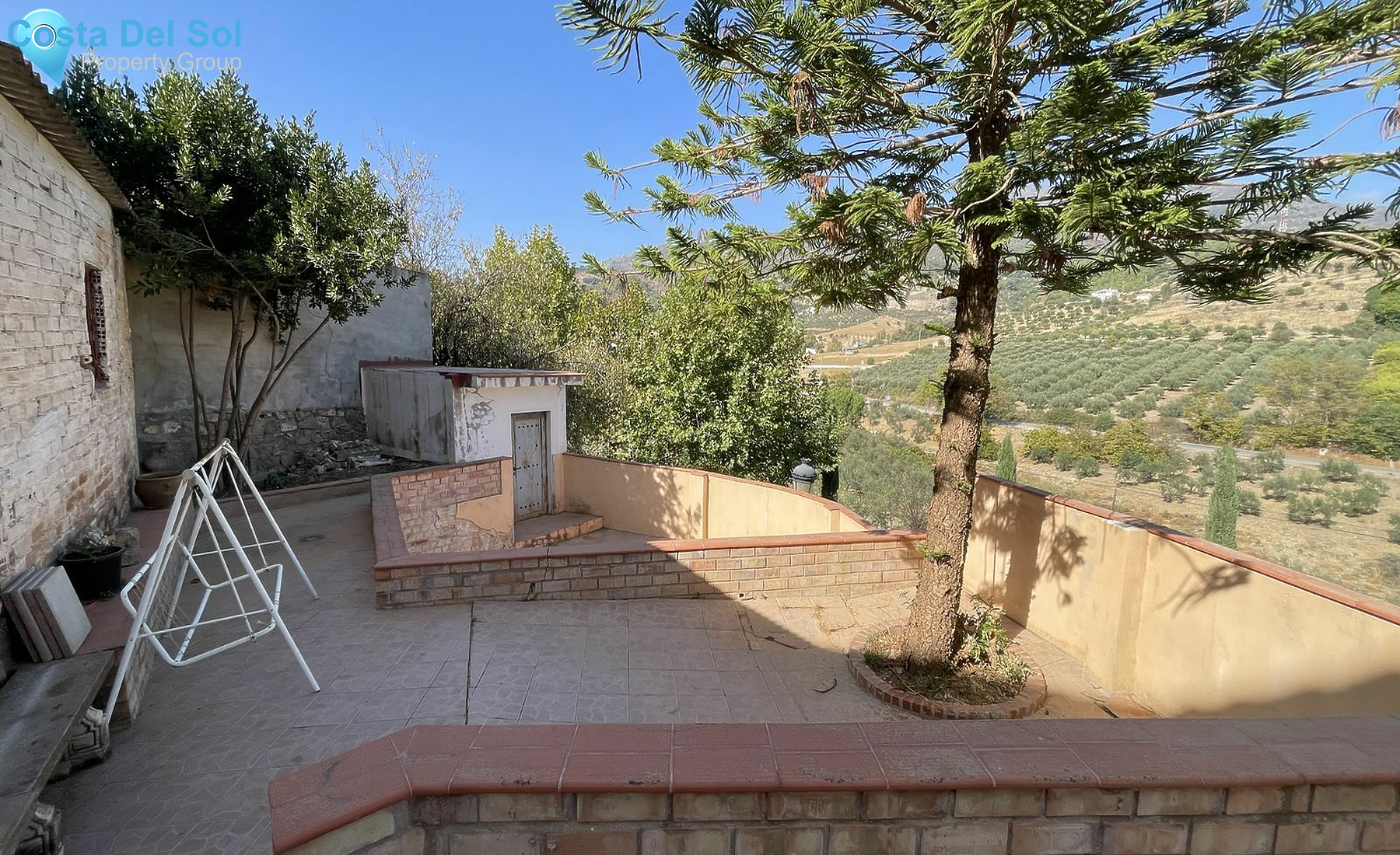 Townhouse in Alozaina-1517379